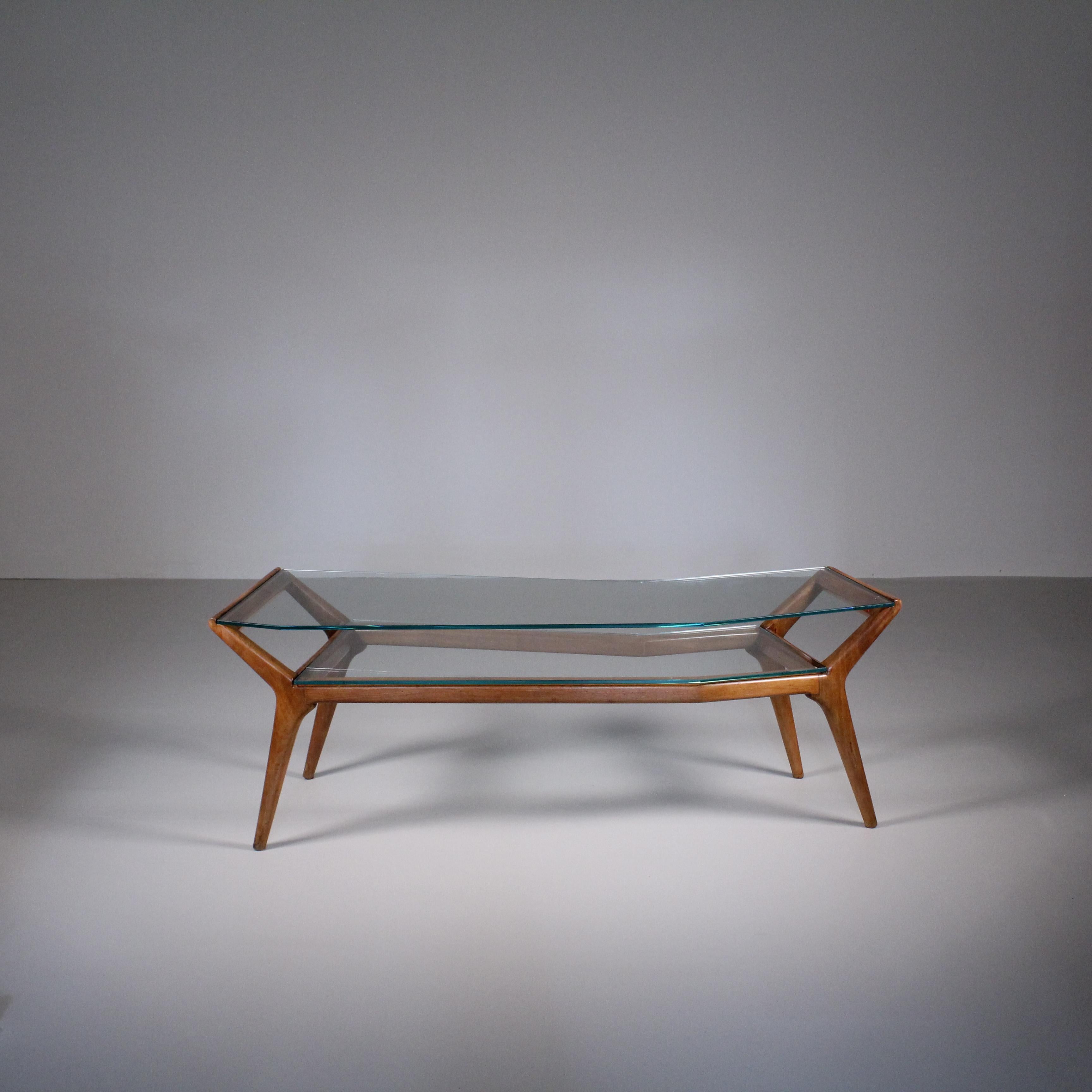 Mid-Century asimmetric Coffee table, glass and wood For Sale 10