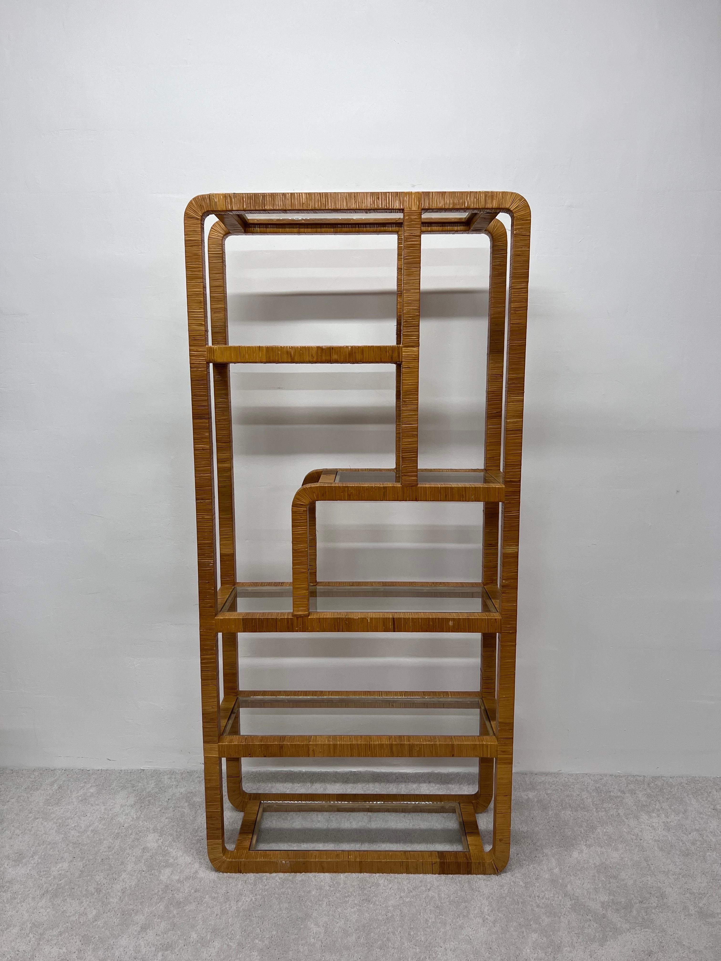 Mid-Century Assymetrical Woven Rattan Wrapped Modernist Étagère, 1970s In Good Condition For Sale In Miami, FL
