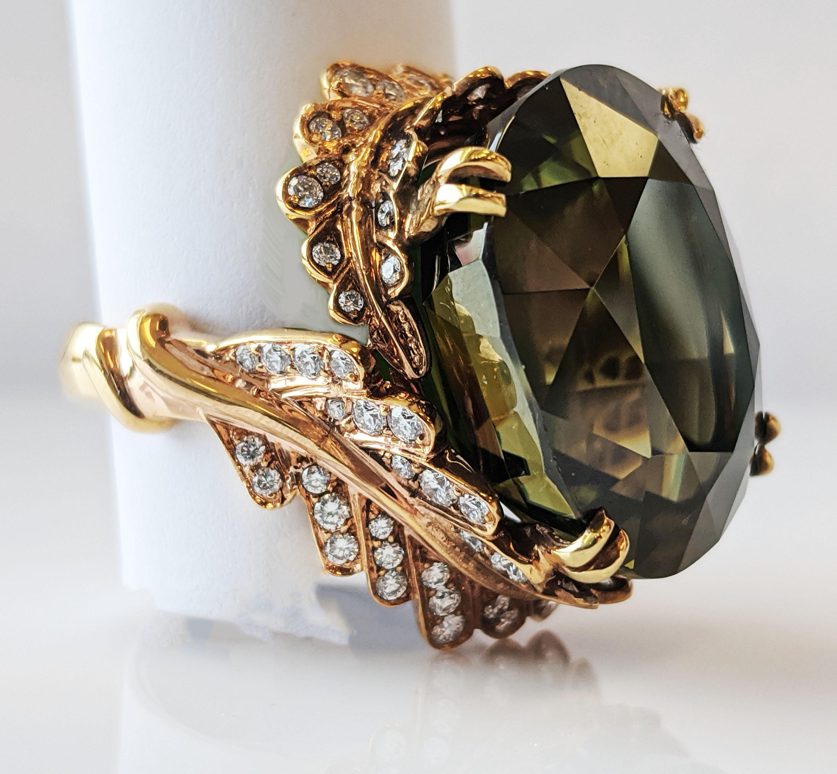 Midcentury Asymmetrical 45+Carat Green Zircon 18 Karat Statement Ring In Good Condition In Lexington, KY