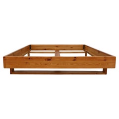 Mid-Century Ate Van Apeldoorn European King Size Plateaubettrahmen aus Kiefernholz, Mid-Century