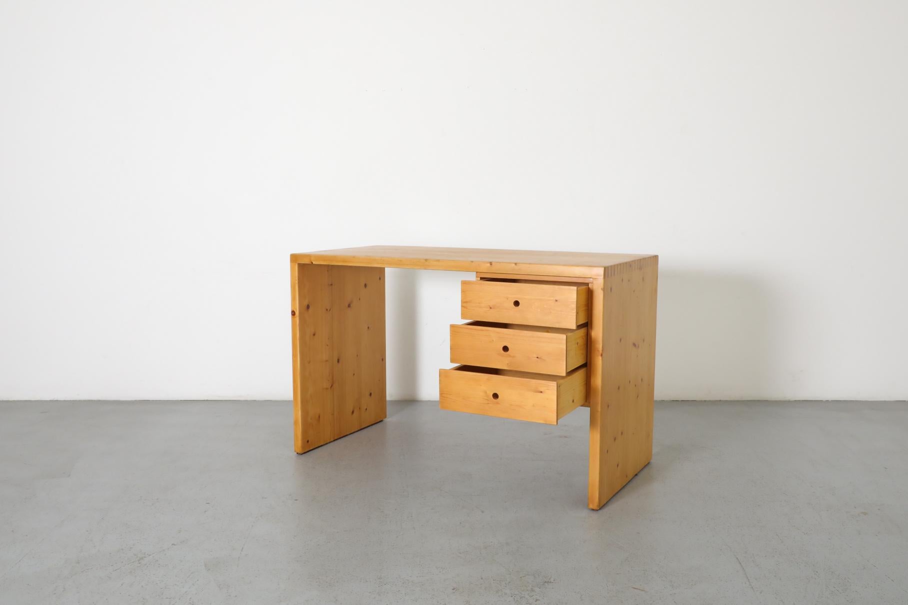 Mid-Century Ate Van Apeldoorn Pine Waterfall Desk or Vanity with Drawers In Good Condition In Los Angeles, CA
