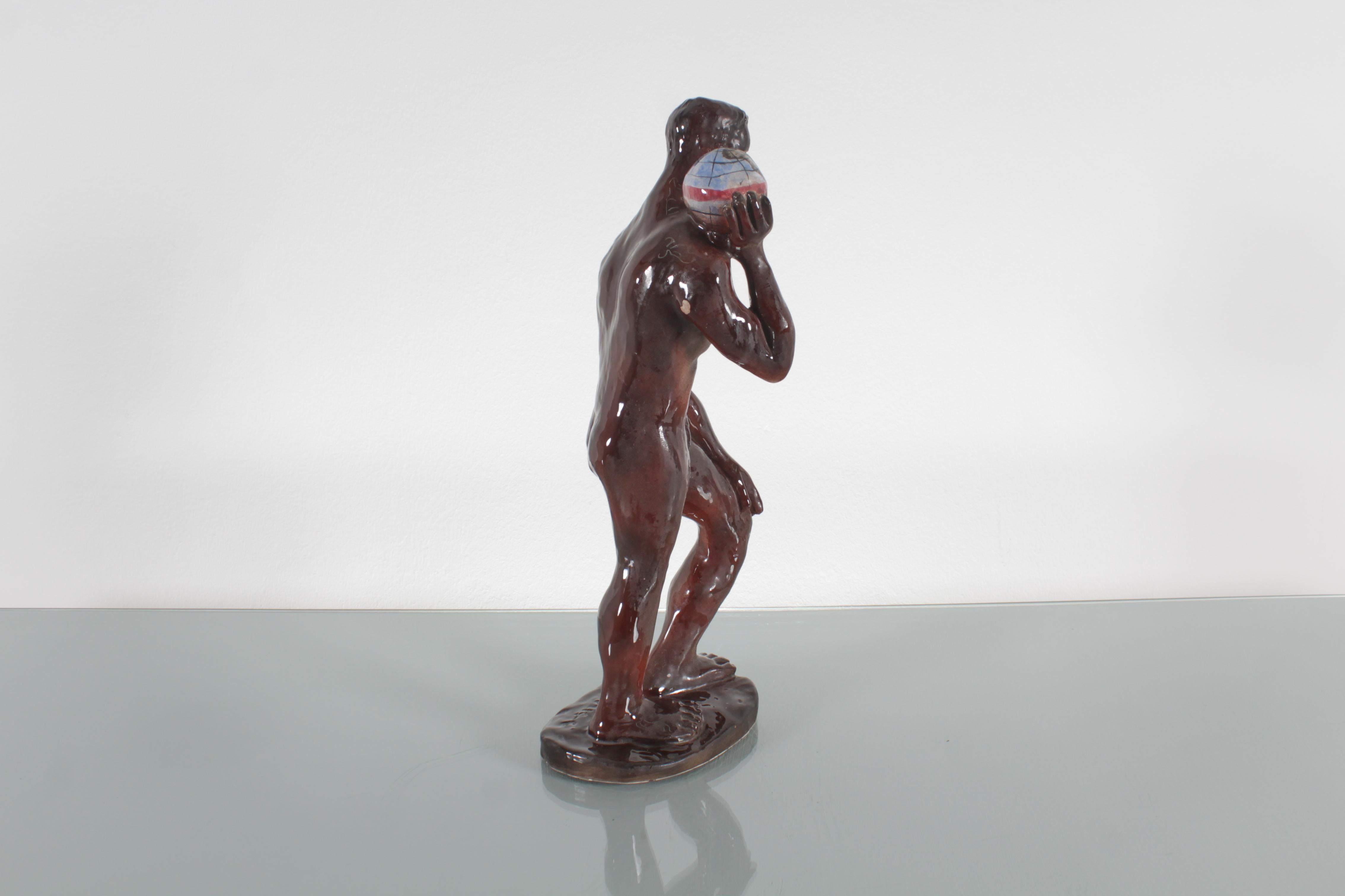 Scultura in ceramica smaltata lucida di metà secolo 