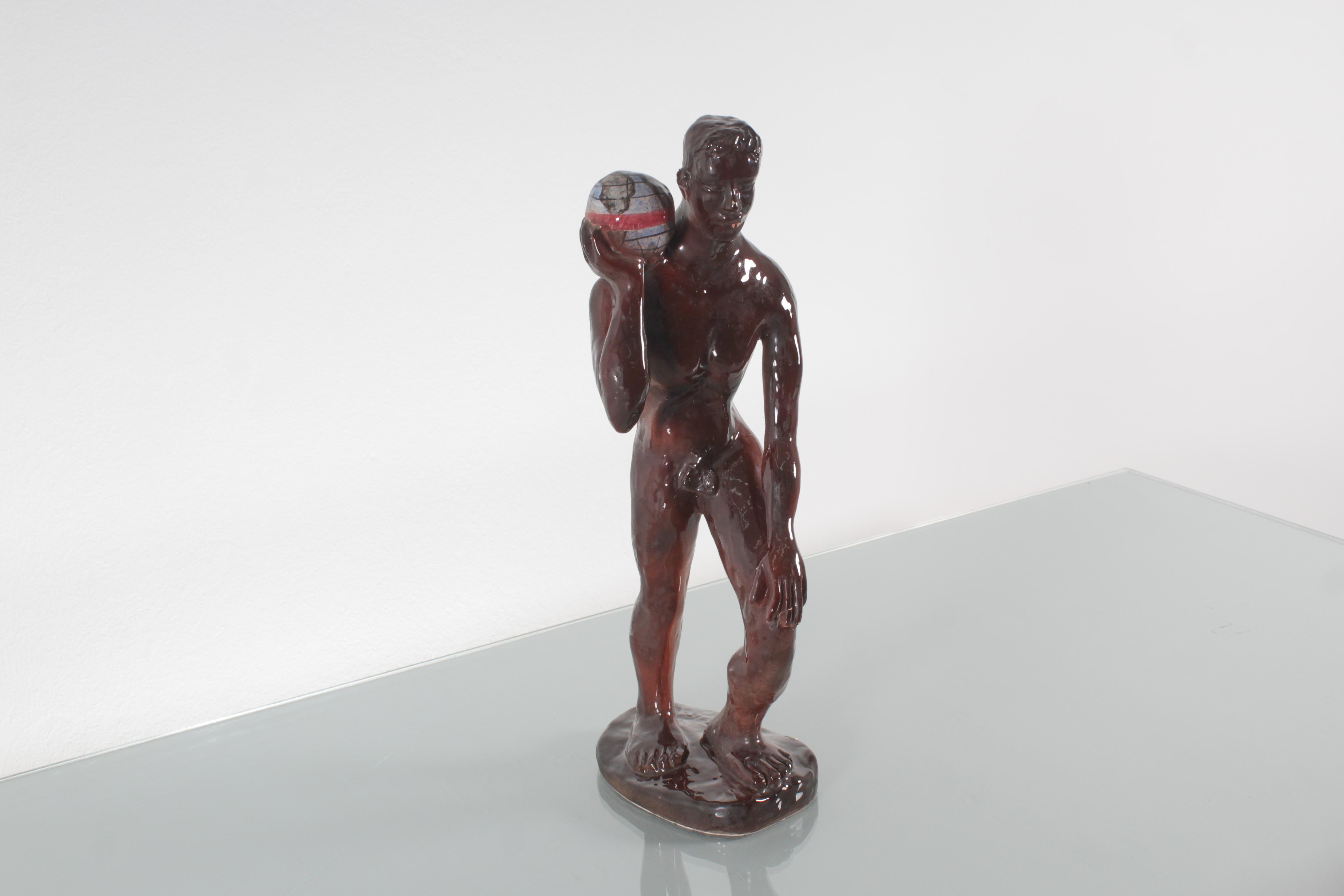 Scultura in ceramica smaltata lucida di metà secolo 