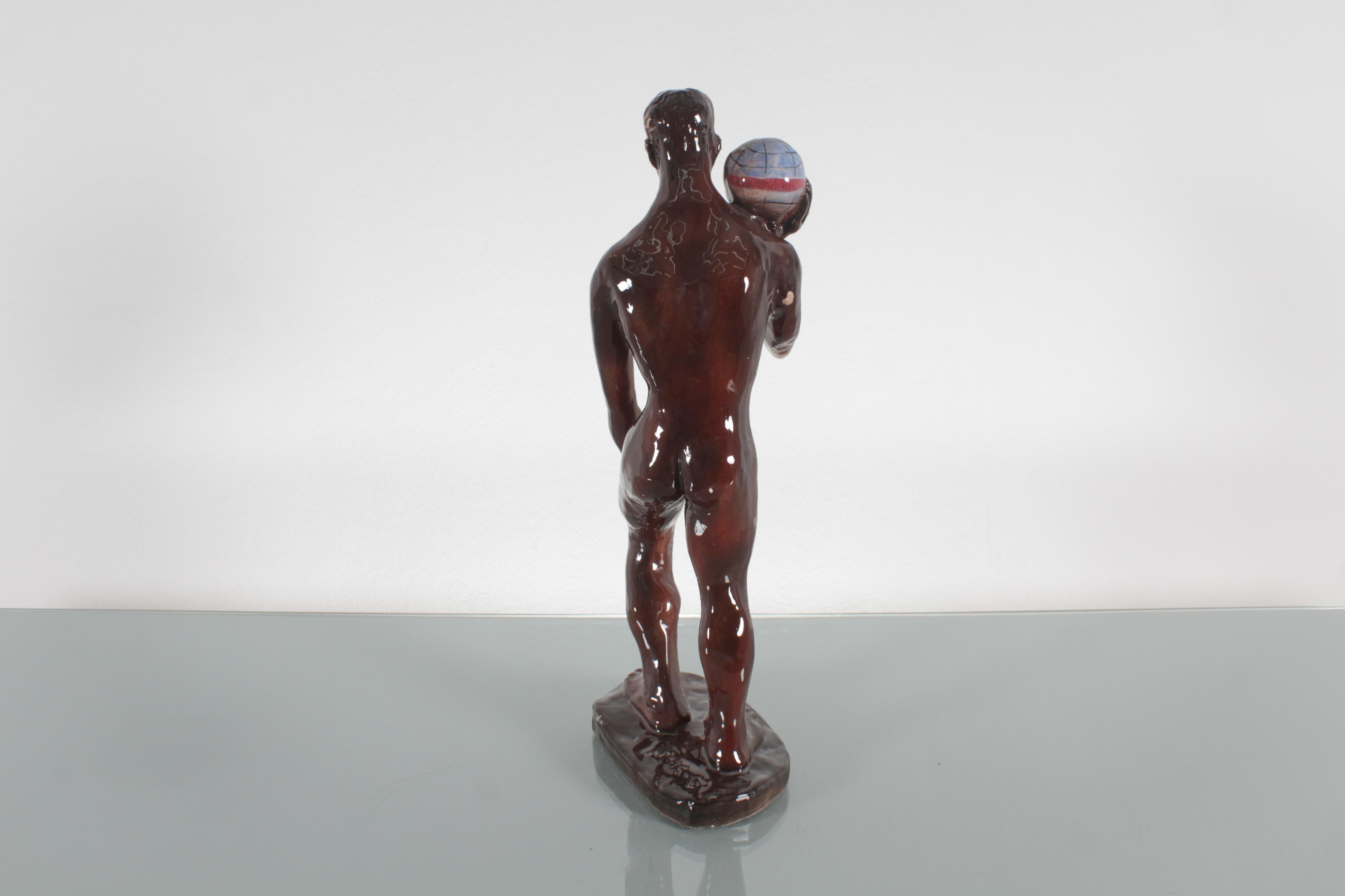 Scultura in ceramica smaltata lucida di metà secolo 