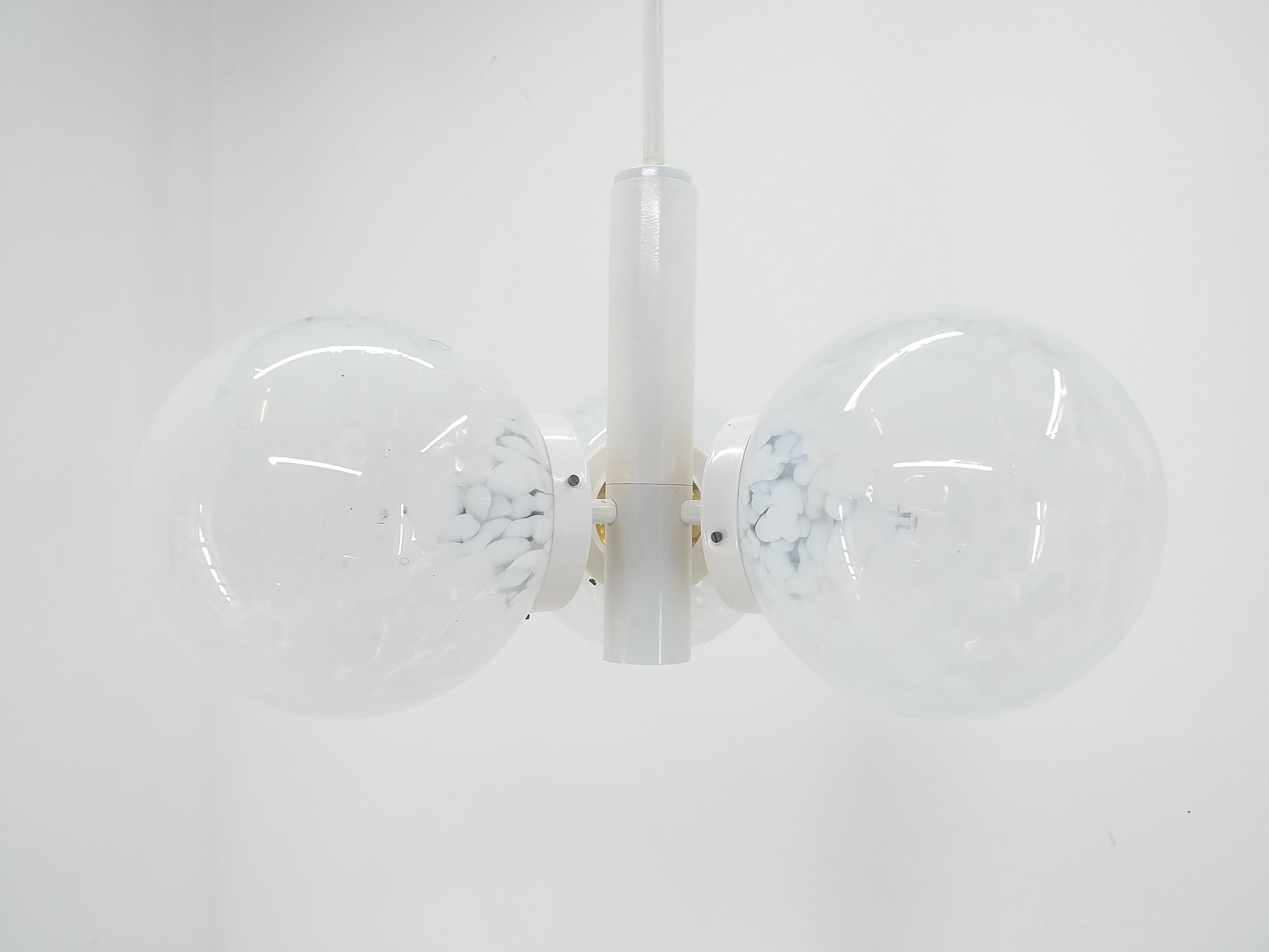 Midcentury Atomic Sputnik Chandelier, 1970s For Sale 4