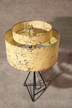 Mid-Century Atomic Style Lamp