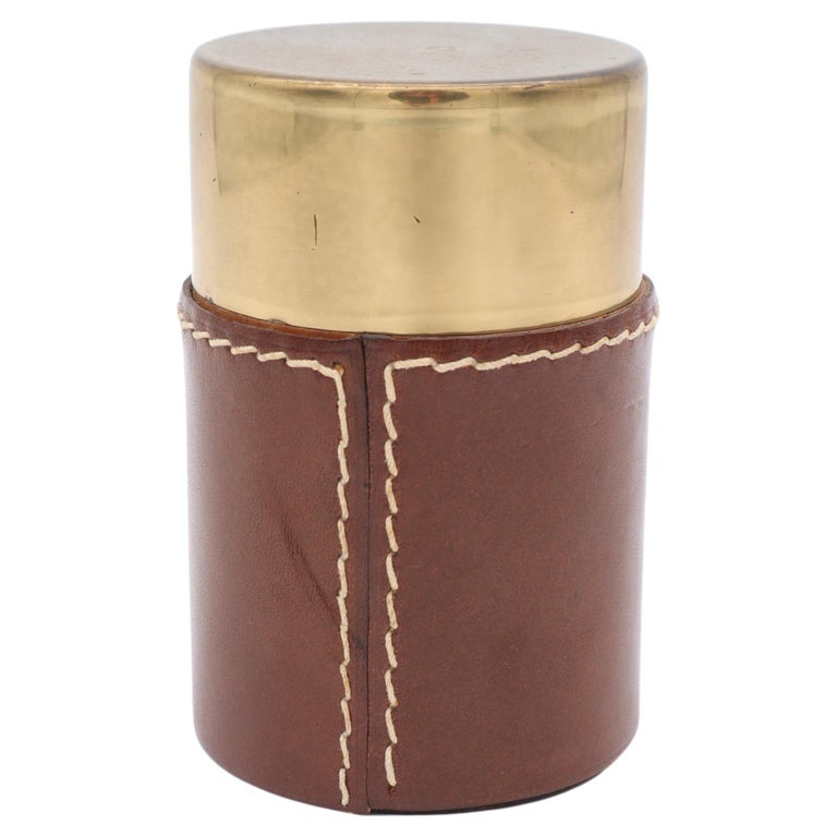 what do you call a cigarette holder FRIEND CIGARETTE HOLDER EJECTOR BLACK BLACK TAR NICOTINE DOUBLE FILTER  SYSTEM