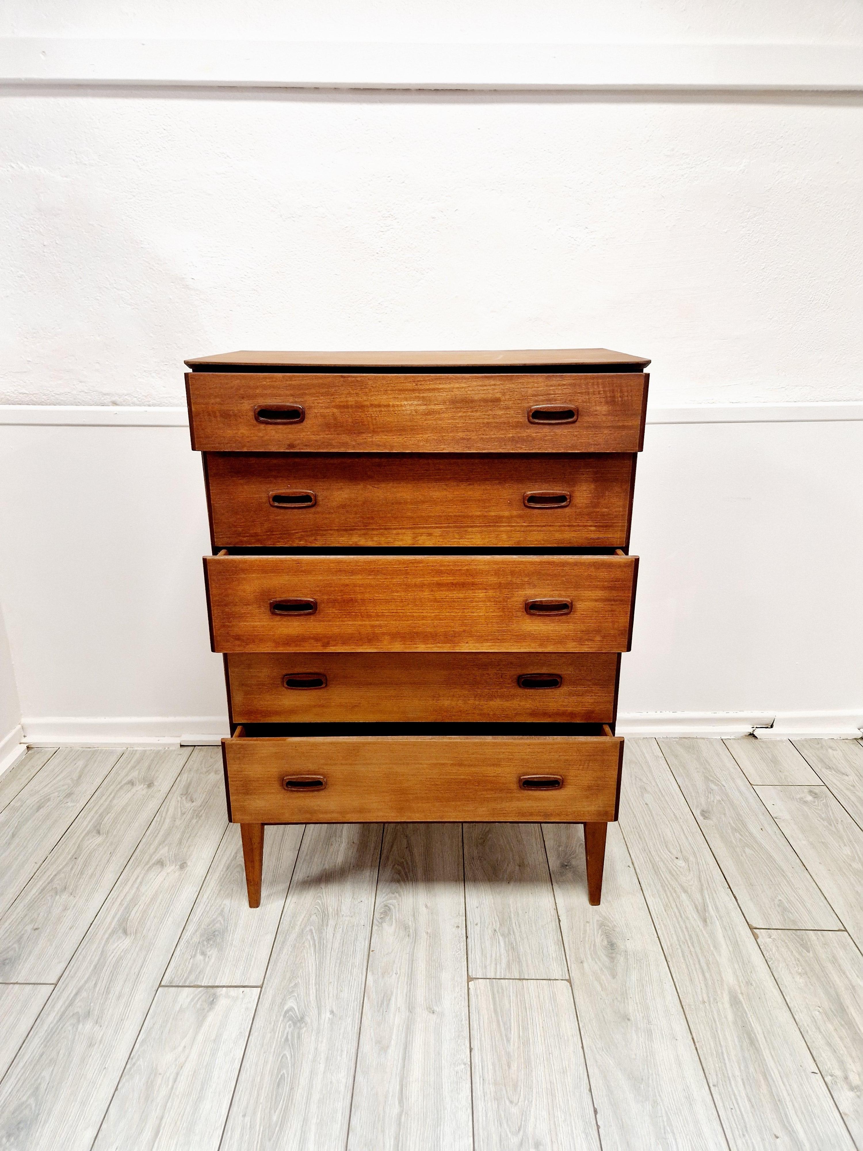 Commode Austinsuite di metà secolo in vendita 2