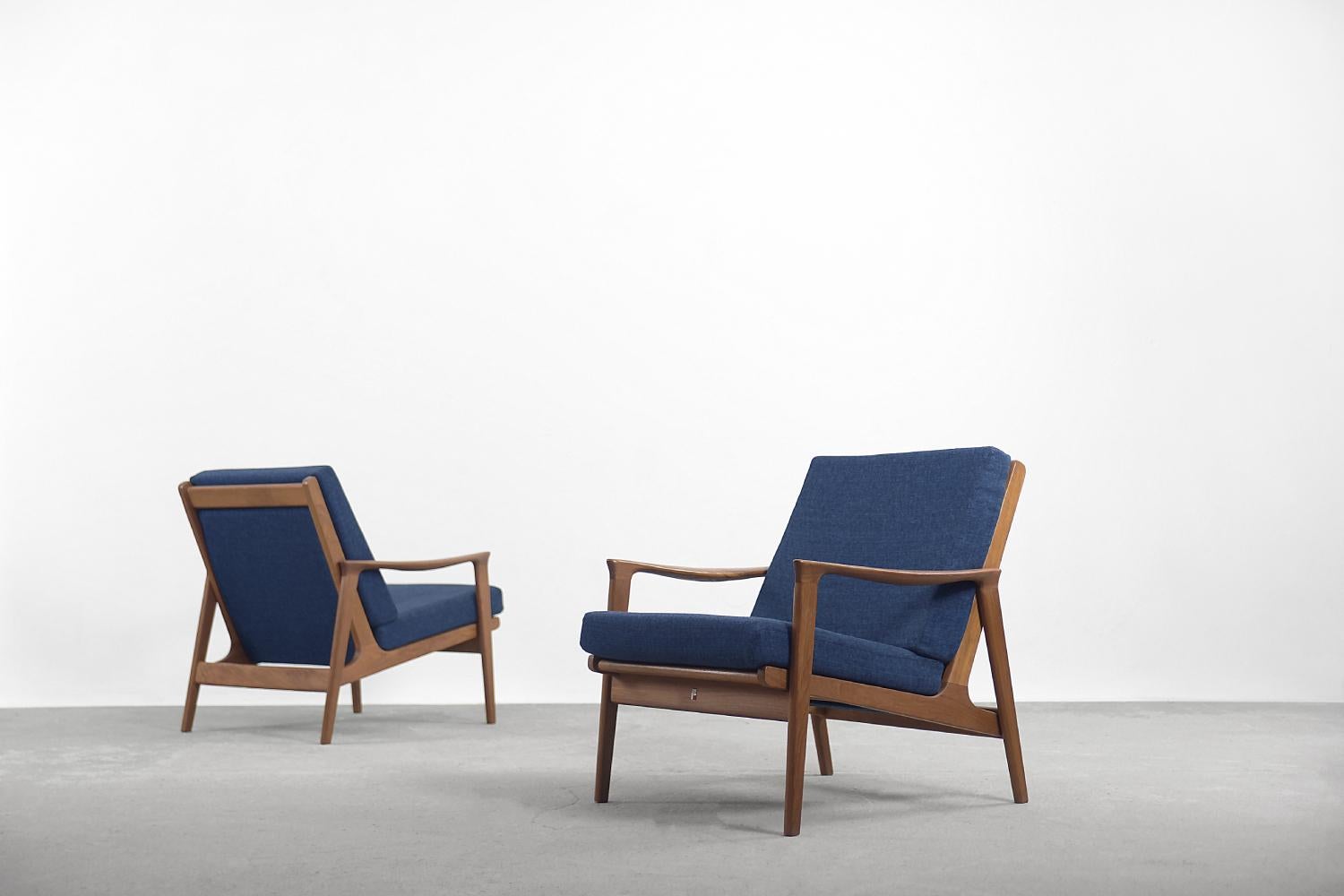 Canapés et fauteuils en teck de style australien moderne du milieu du siècle dernier par Parker Furniture, années 1950 en vente 5