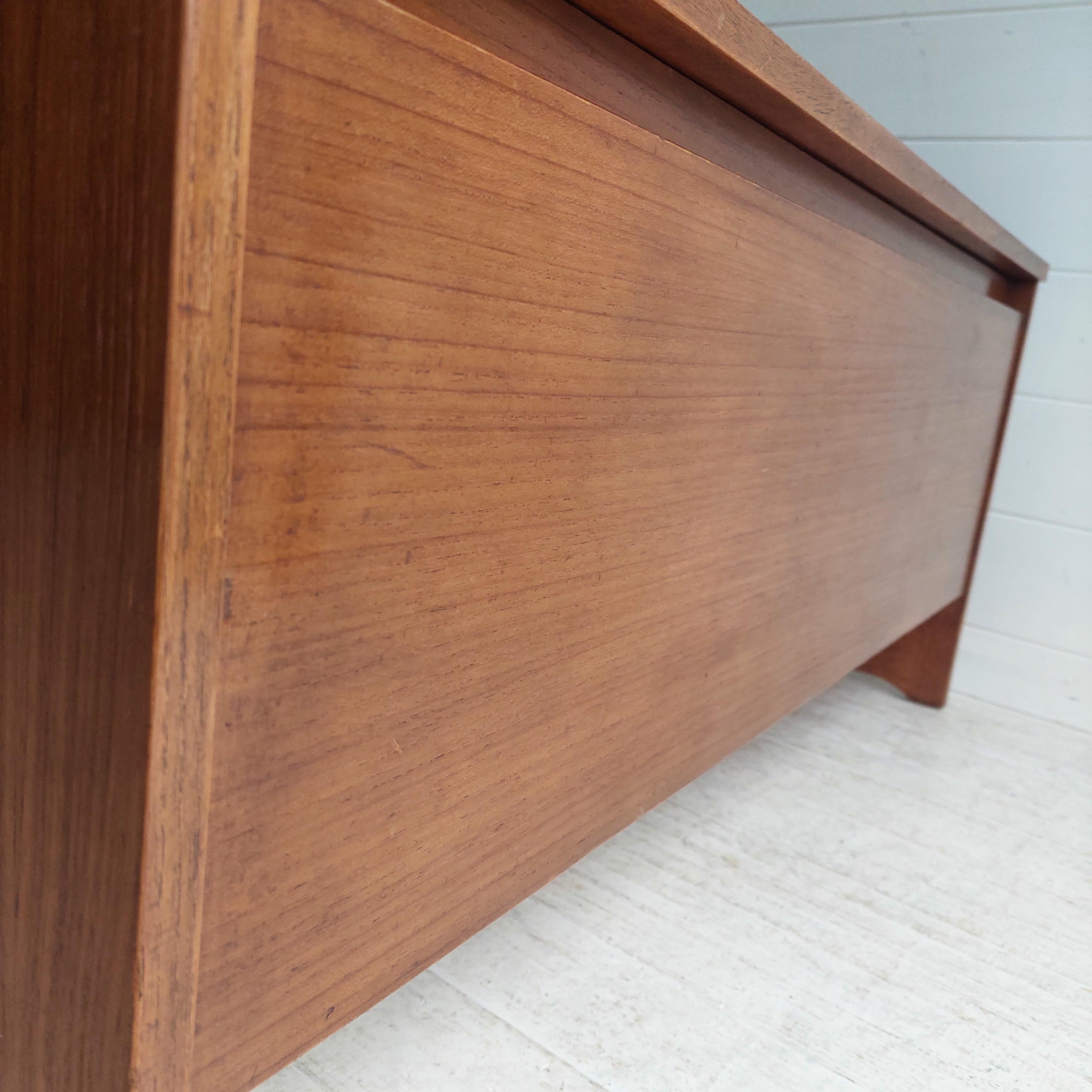 Mid Century Avalon Teak Coffee Table Storage cabinet  Blanket box Bench, 60s 5