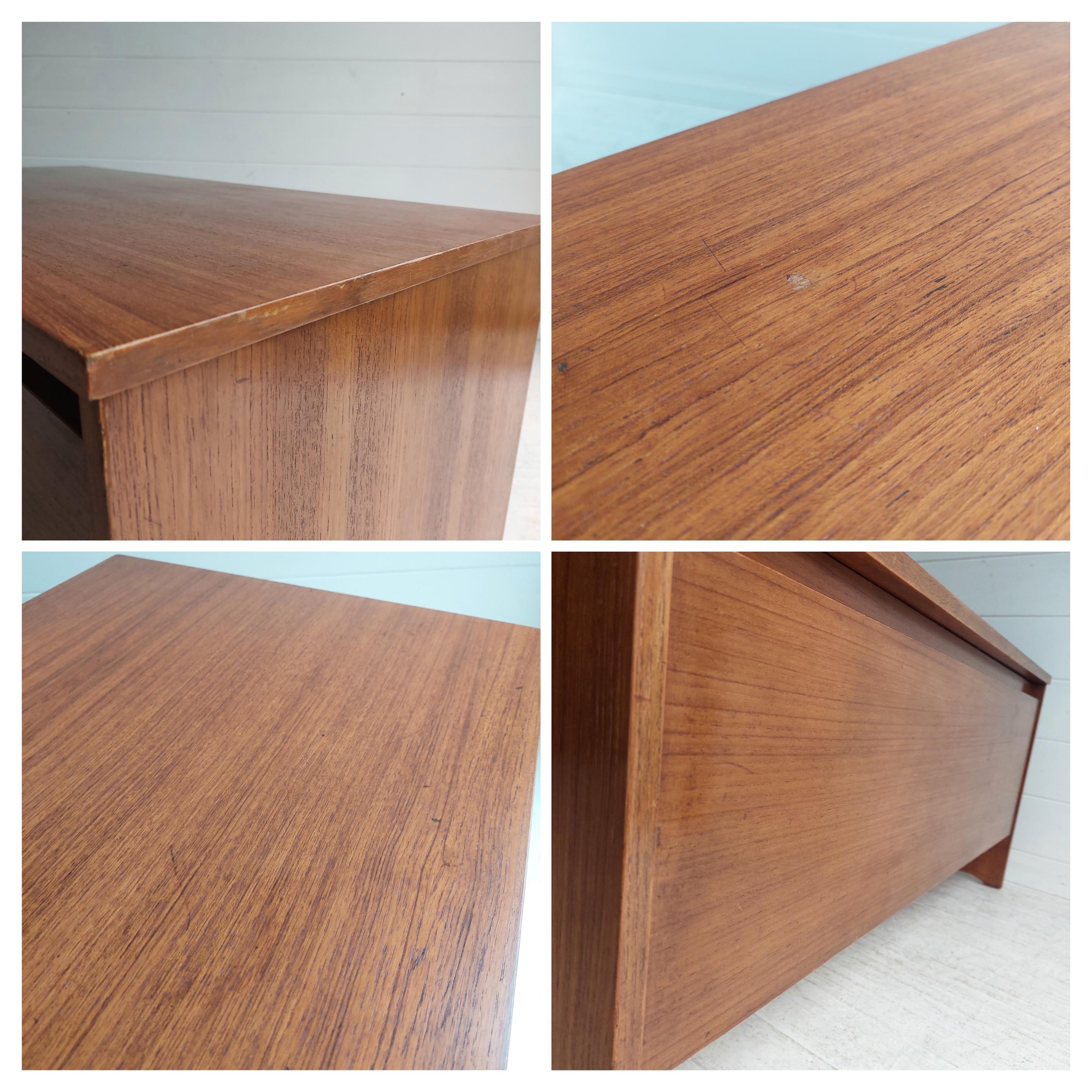 Mid Century Avalon Teak Coffee Table Storage cabinet  Blanket box Bench, 60s 9