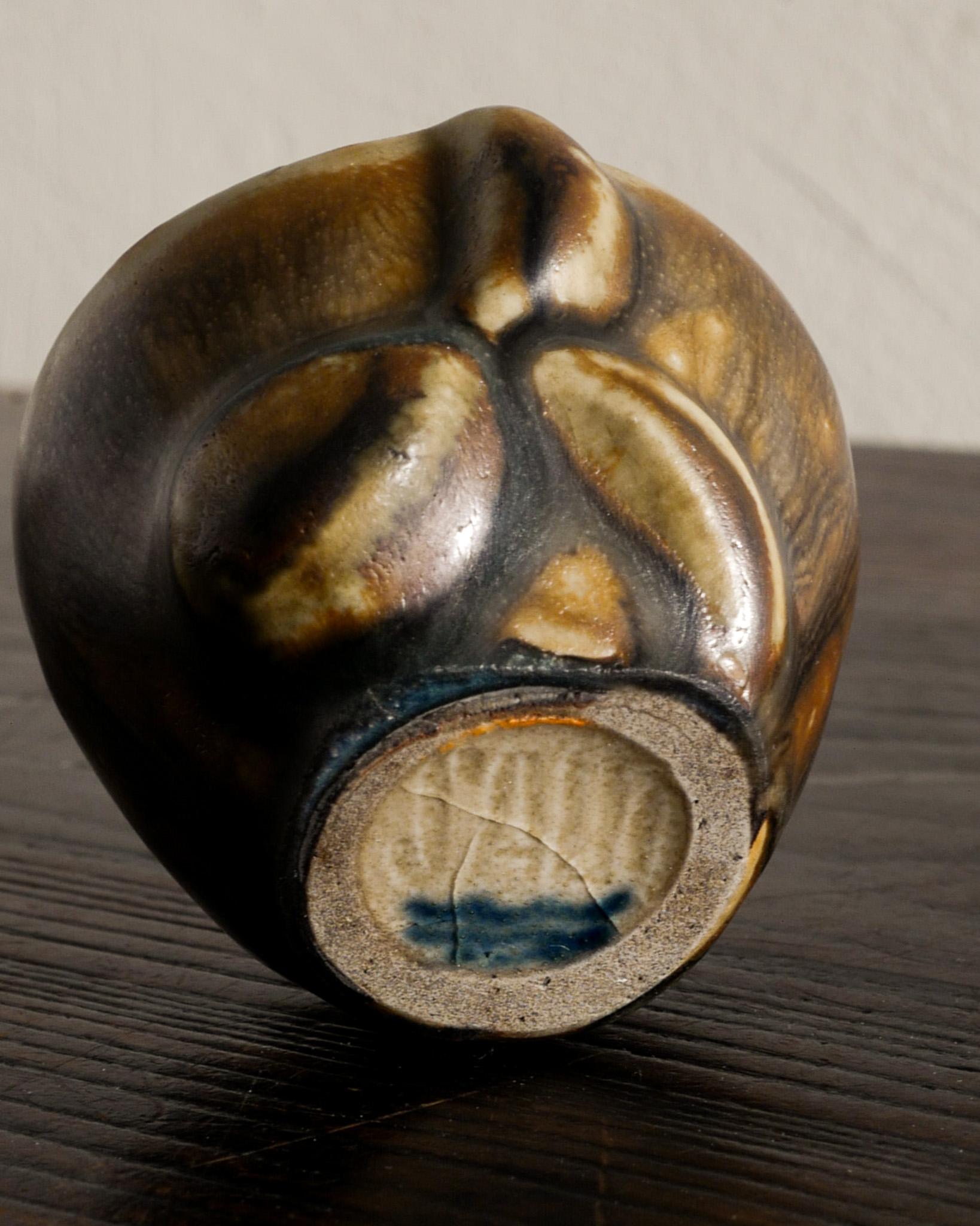  Mid Century Axel Salto Stoneware Ceramic Bowl Vase by Royal Copenhagen, 1940s In Good Condition For Sale In Stockholm, SE