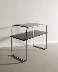 Tavolino da salotto "B12" di Marcel Breuer prodotto da Thonet, anni '30 del secolo scorso