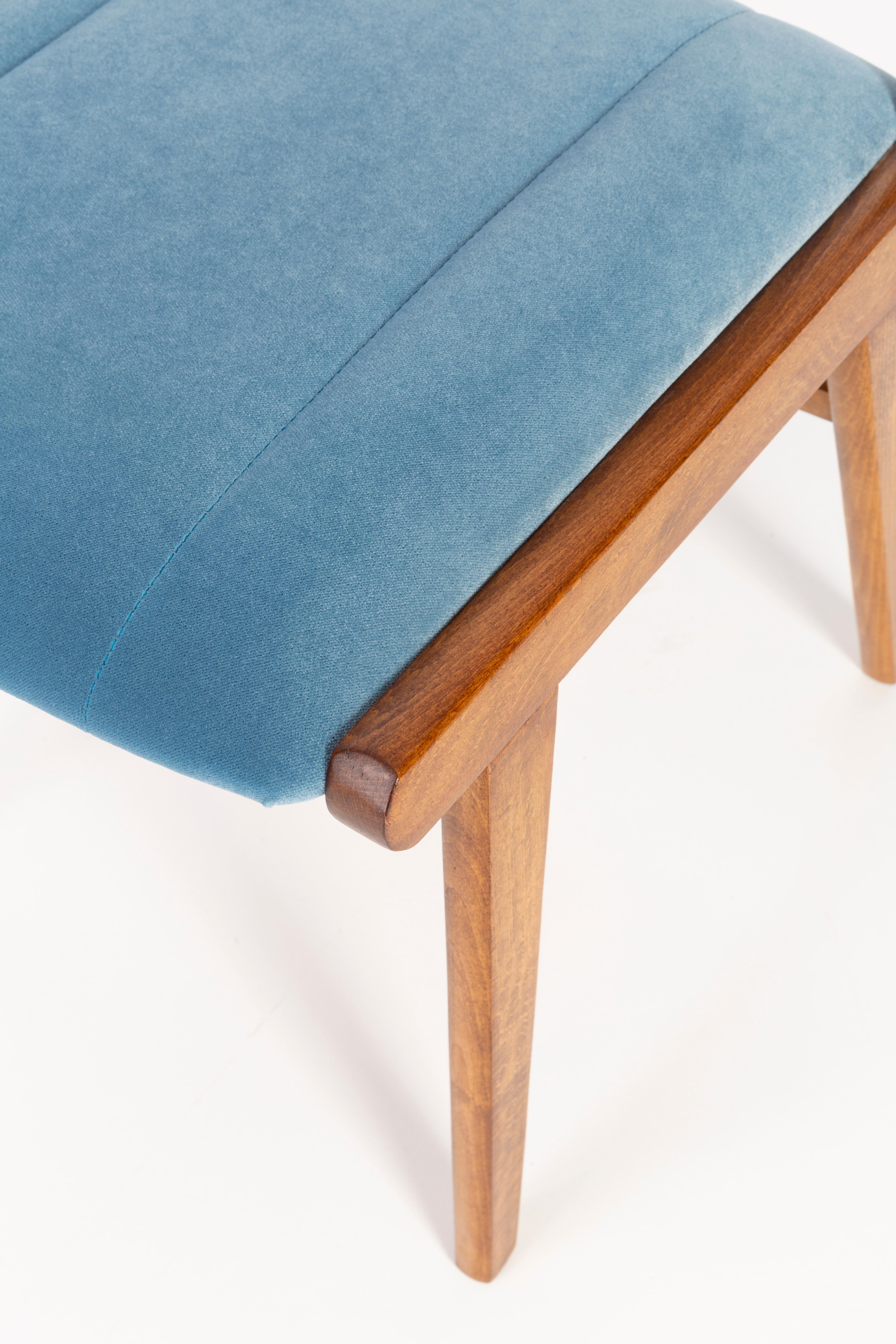 Mid Century Baby Blue Velvet Vintage Chair, Europe, 1960s In Excellent Condition For Sale In 05-080 Hornowek, PL