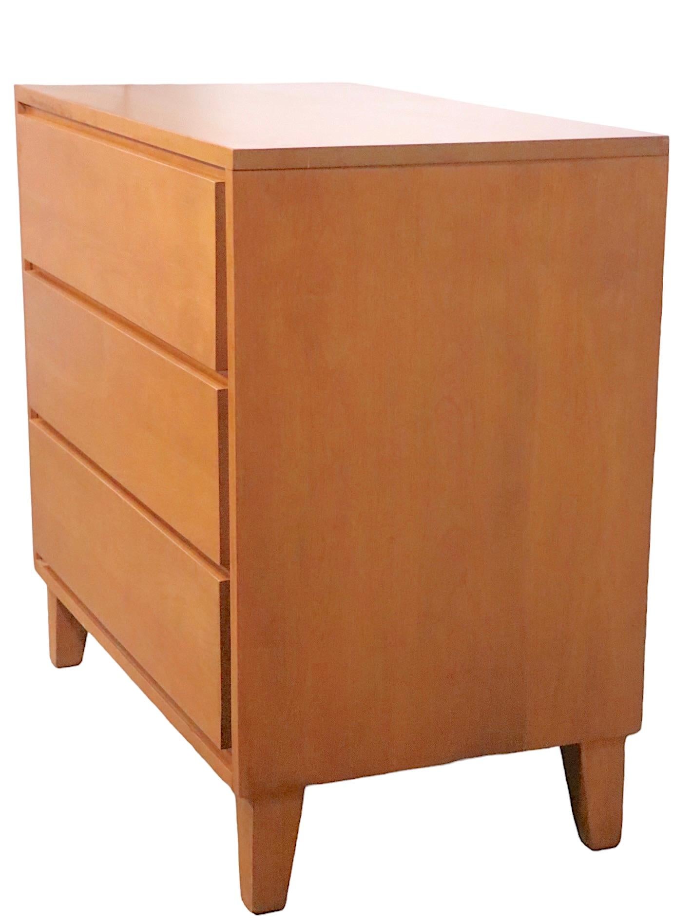 Wood Mid Century Bachelors Chest by Leslie Diamond Conant Ball  Modern Mates c 1950's For Sale