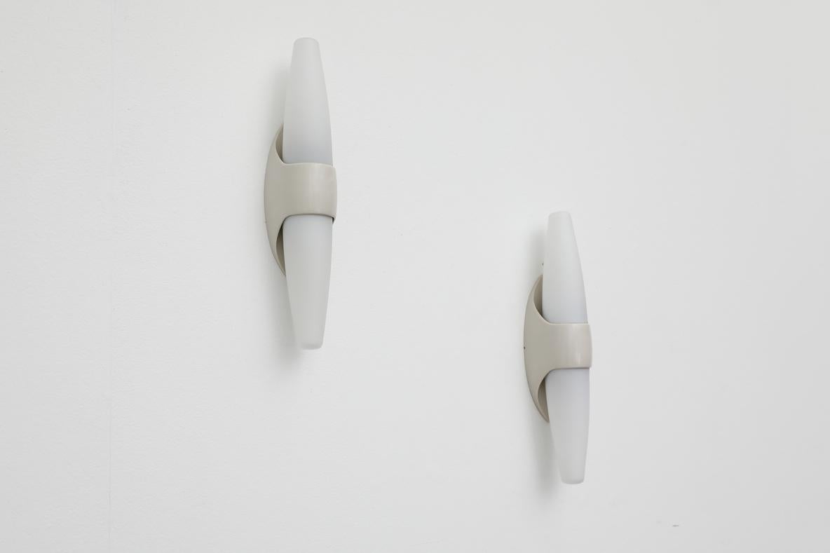 Mid-Century Modern Mid-Century Bakelite Bo-Niko Double Wall Lamp with Frosted Glass Shade