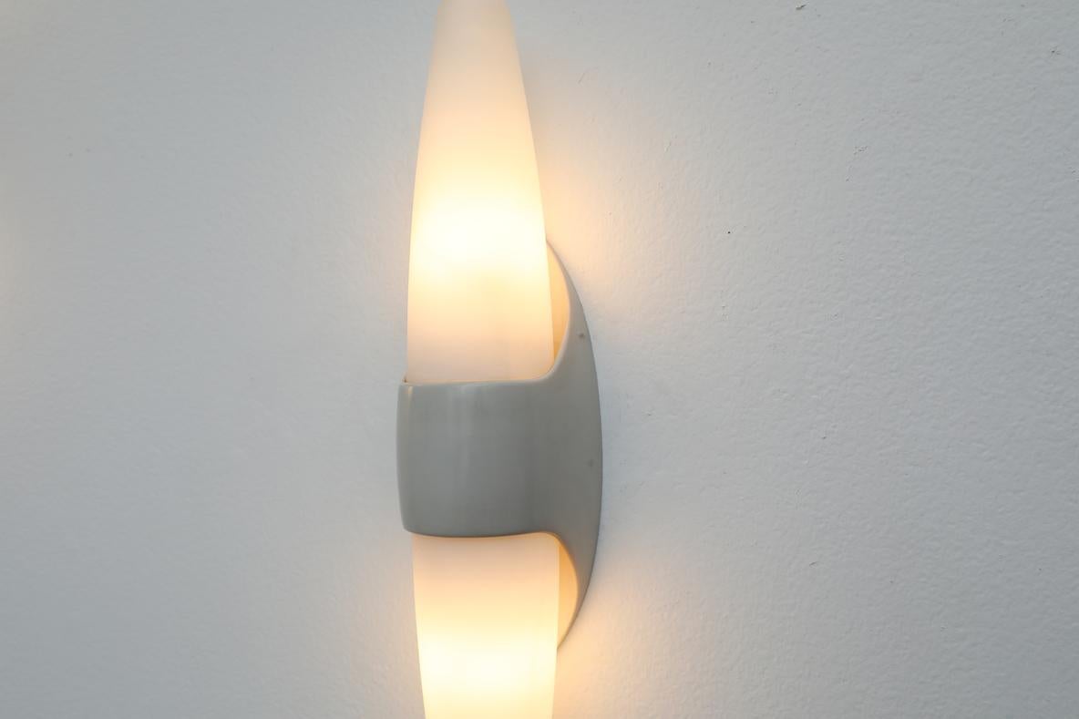 Mid-Century Bakelite Bo-Niko Double Wall Lamp with Frosted Glass Shade 1