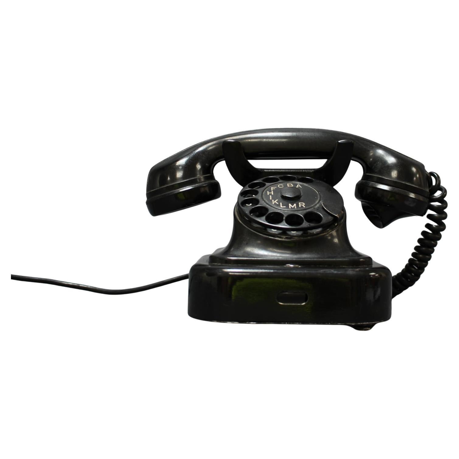 Bakelitte Rottar-Telefon aus der Jahrhundertmitte von Tesla, 1950er Jahre im Angebot
