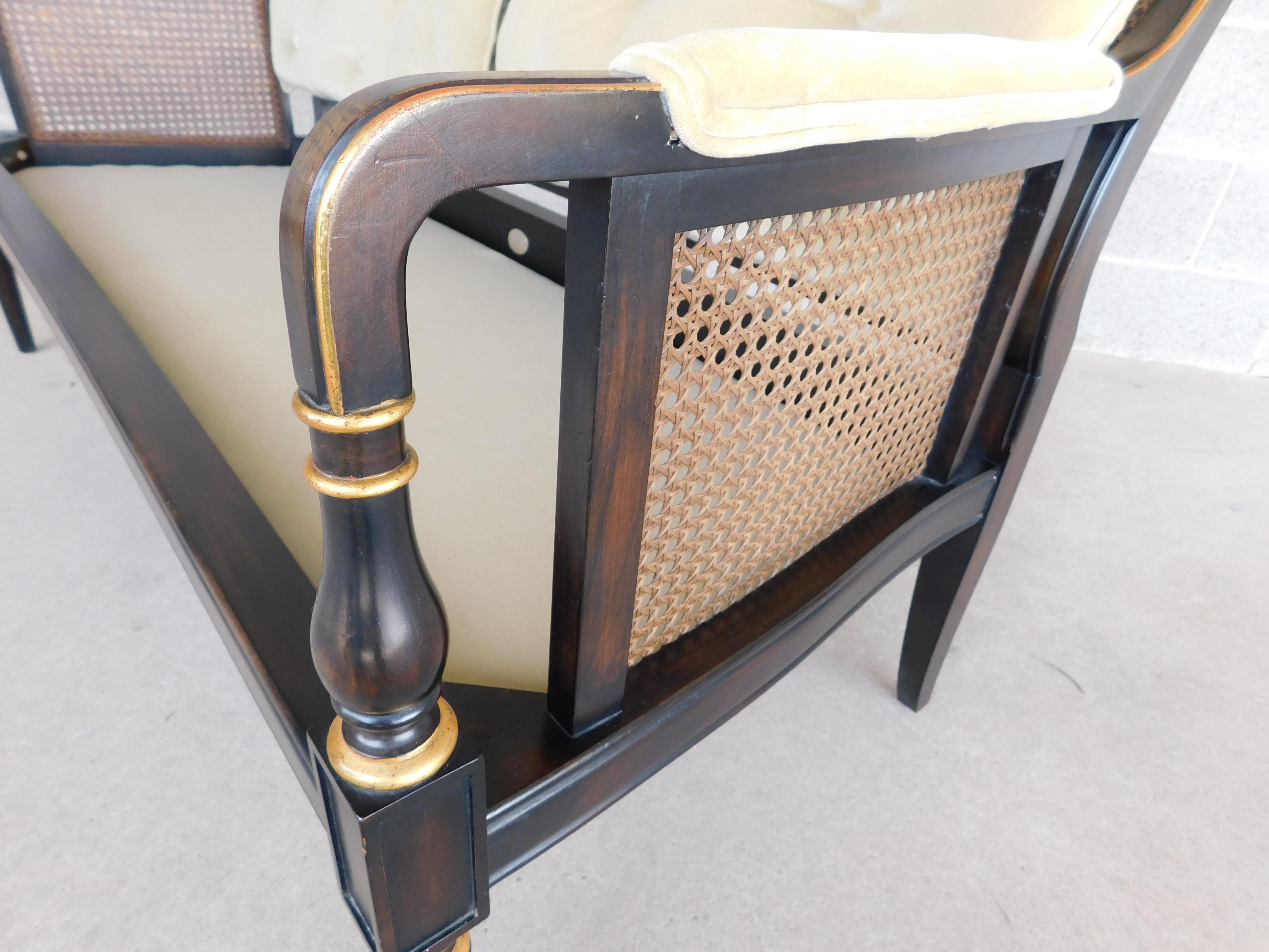 Midcentury Baker Furniture Regency Style Schwarz lackierter Rahmen Settee 1