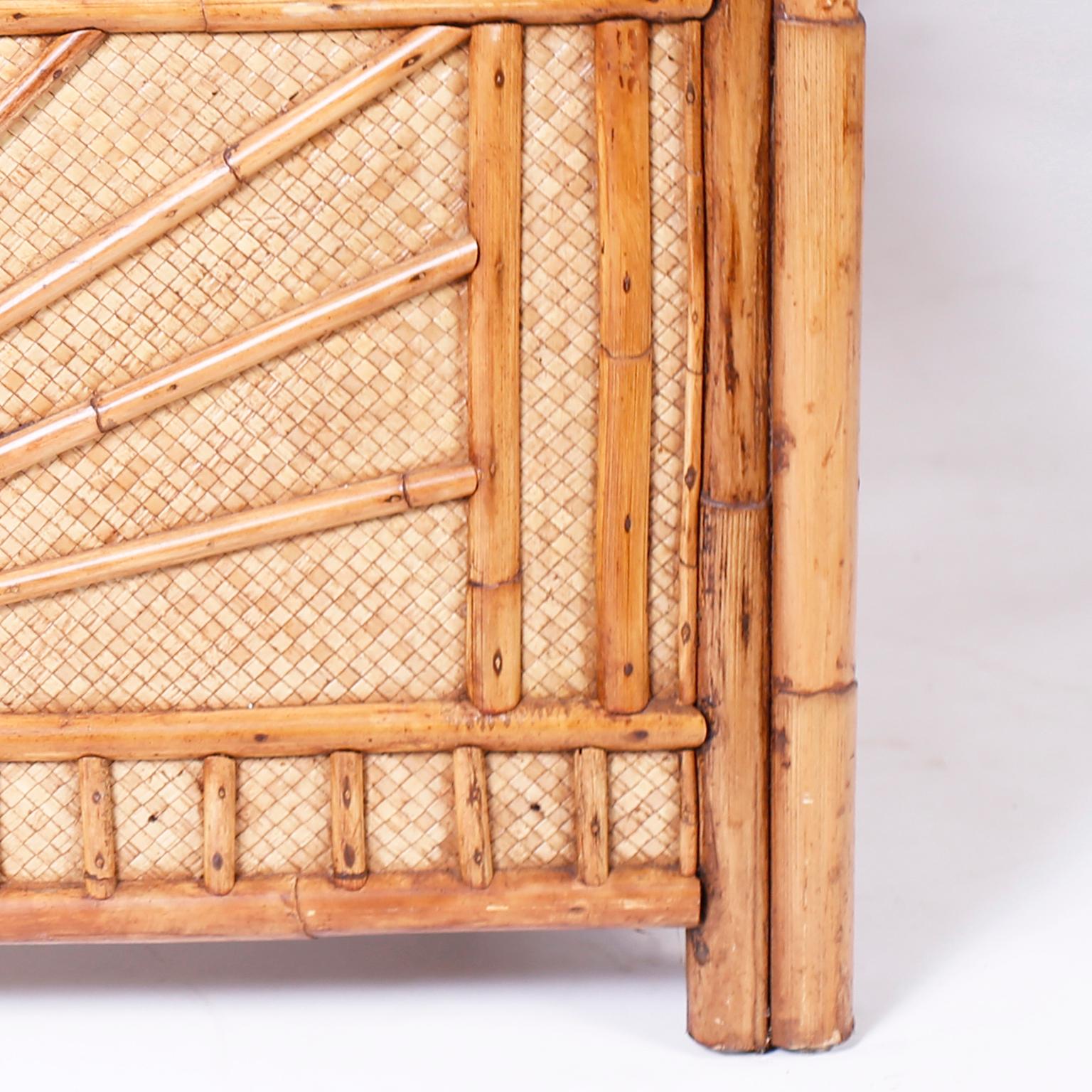 twin canopy bed wood