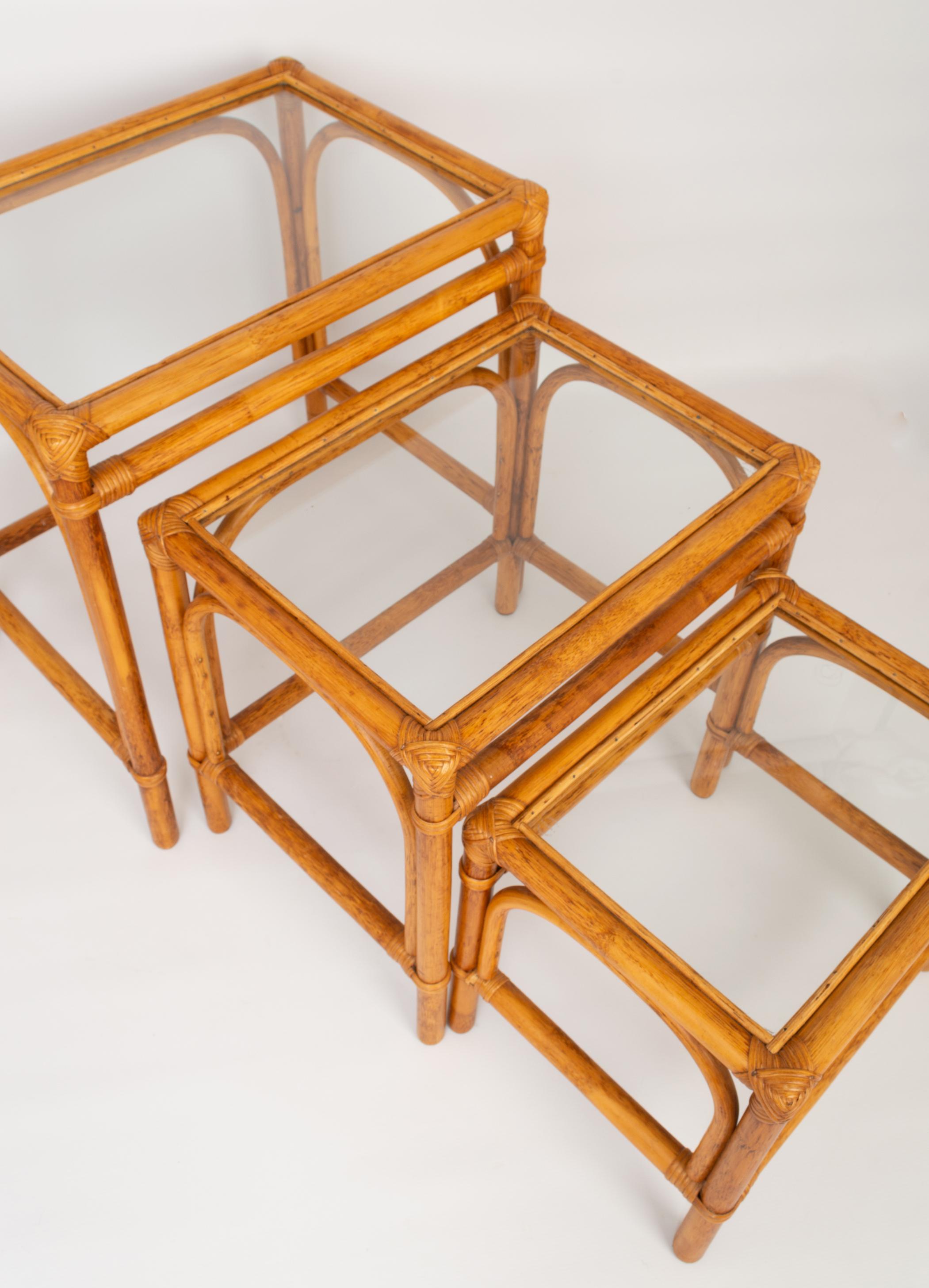 Mid Century Bamboo and Rattan Nesting Tables Side End Tables, Italy, C.1960 4
