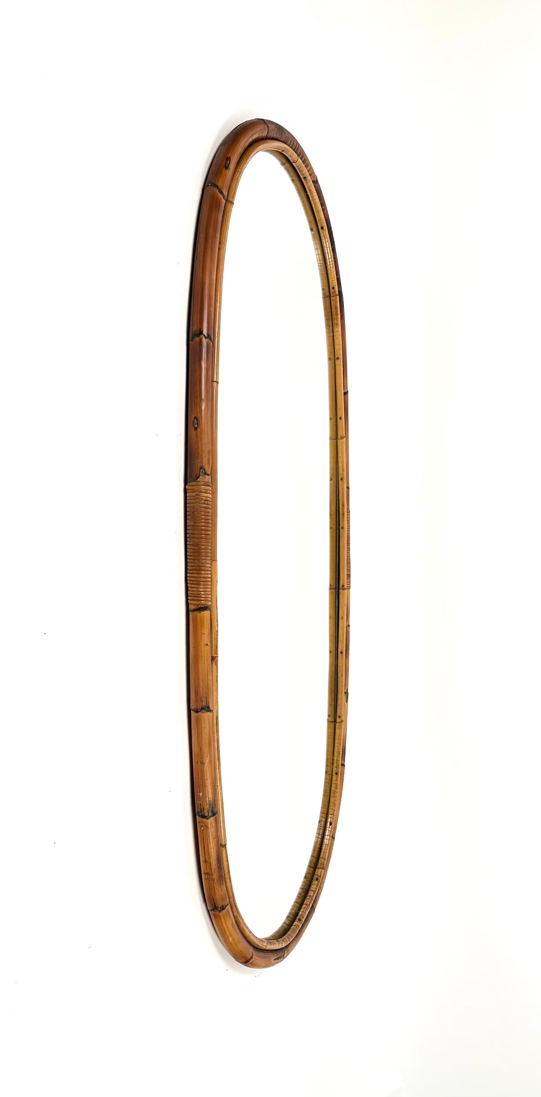 Mid-Century Bamboo and Rattan Oval Wall Mirror, Italy, 1960s In Good Condition For Sale In Rome, IT