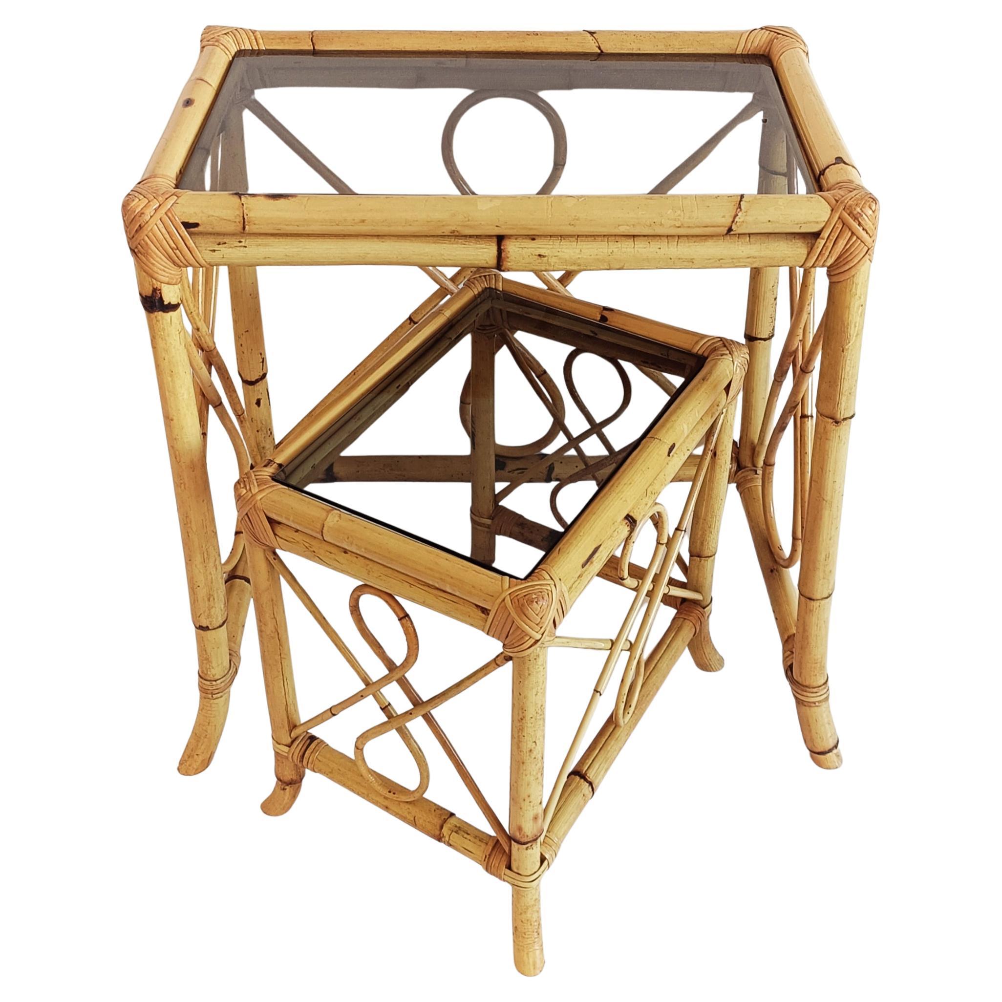 Tables gigognes de la Côte d'Azur en bambou et rotin, Espagne, années 1960 en vente 1