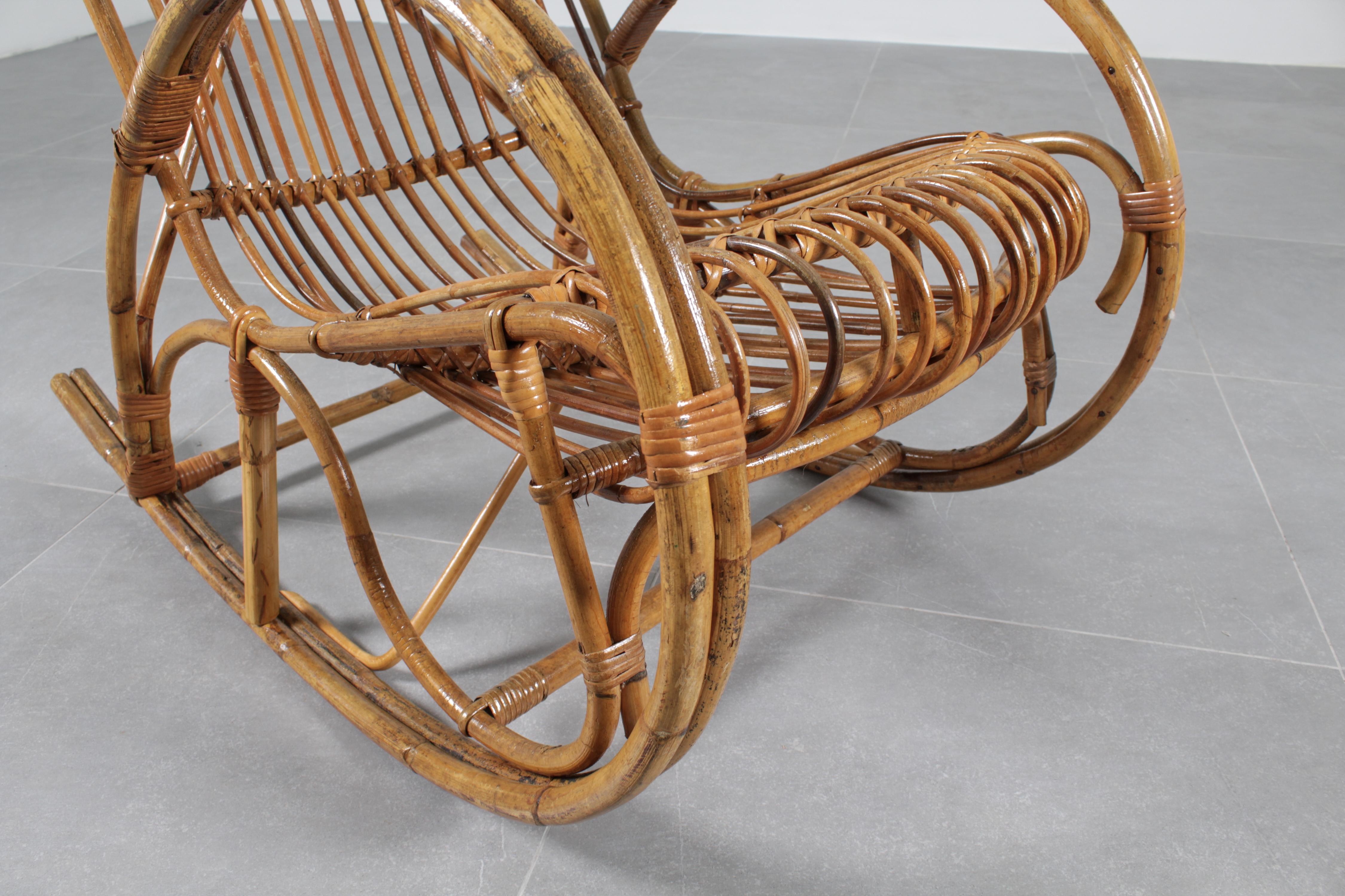 Mid-Century Bamboo and Rattan Rocking Chair Franco Albini style, Italy 60s For Sale 6