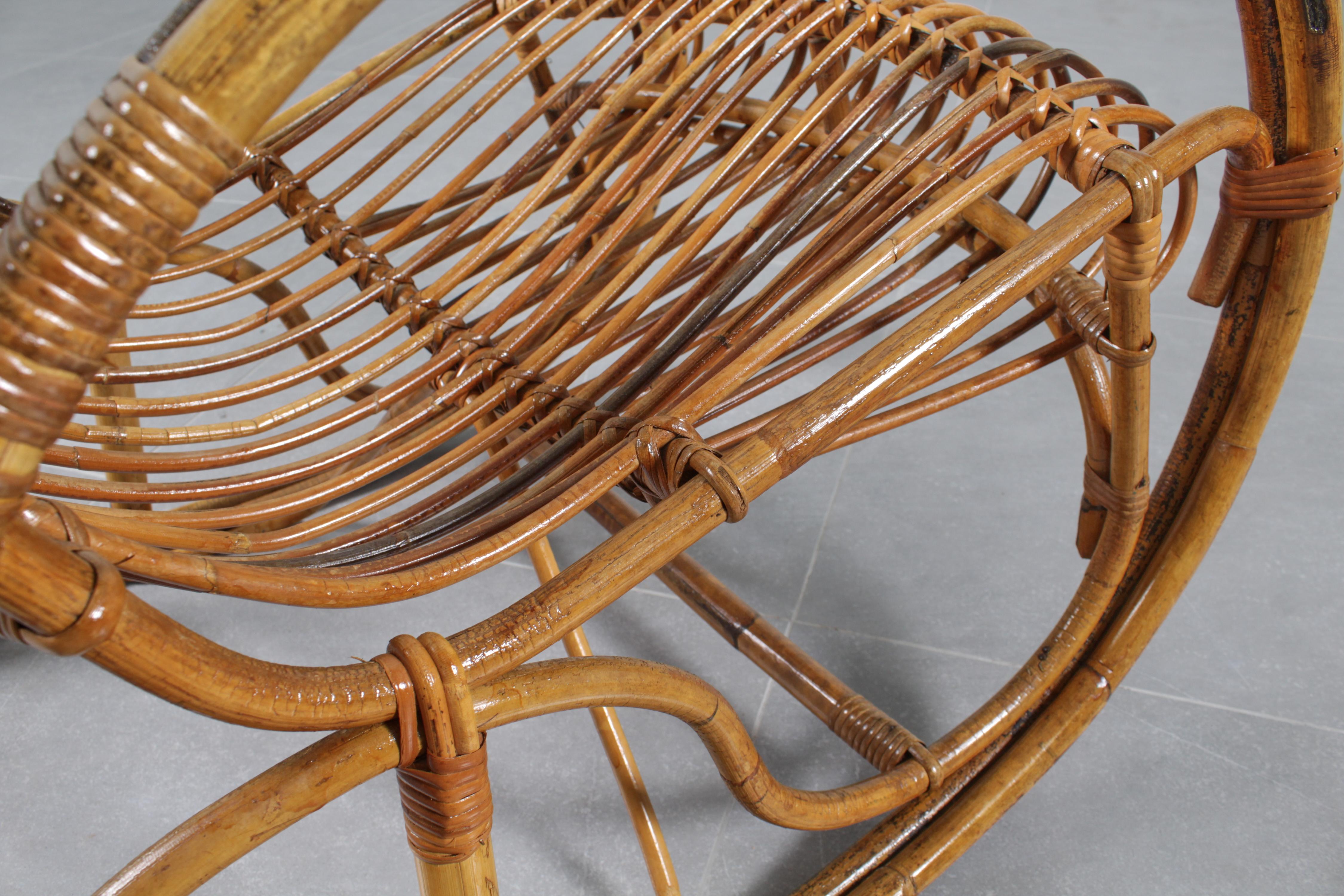 Mid-Century Bamboo and Rattan Rocking Chair Franco Albini style, Italy 60s For Sale 7