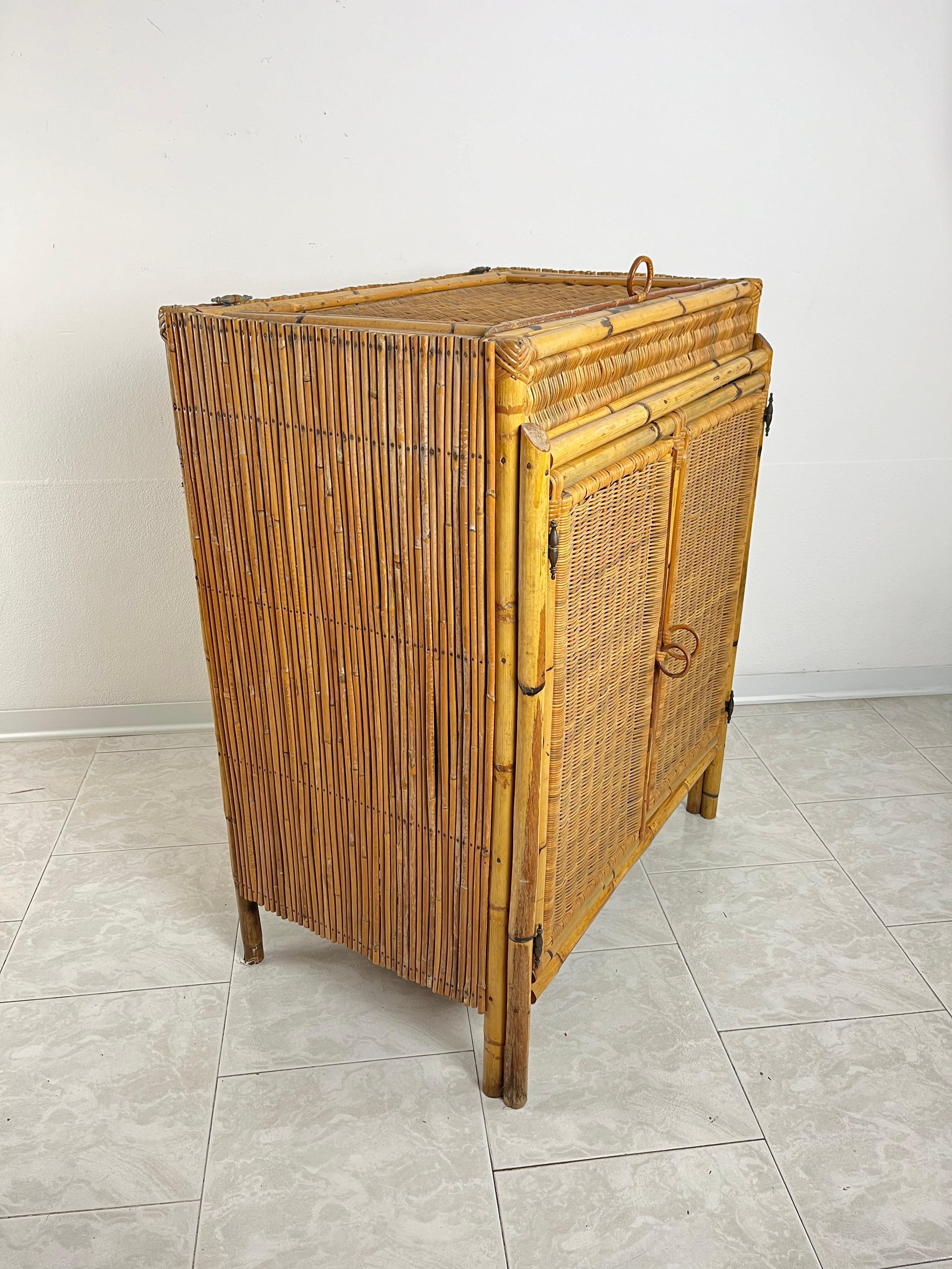 Mid-Century Bamboo and Rattan Sideboard 1960s Attributed to Vittorio Bonacina In Good Condition For Sale In Palermo, IT