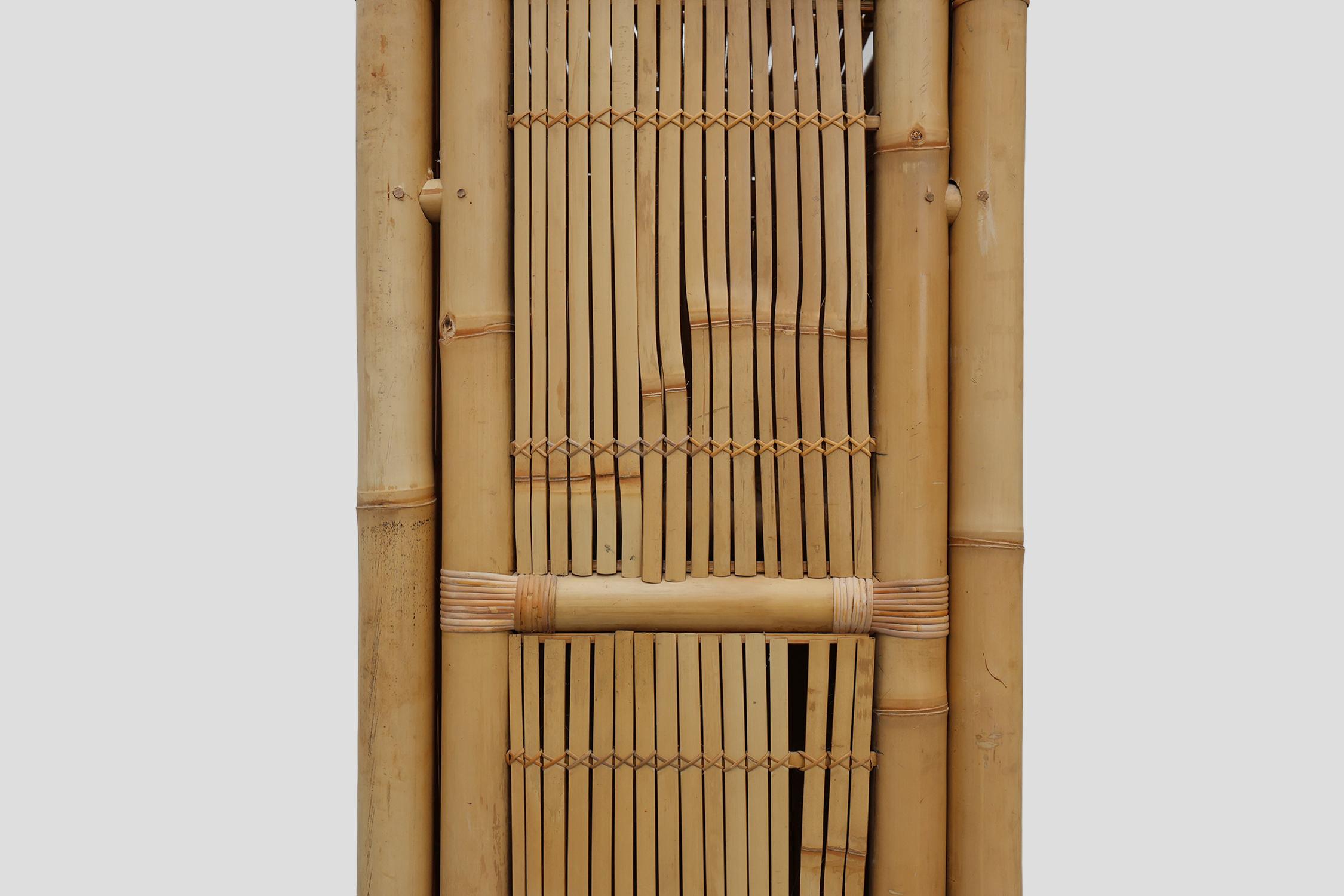 Armadio di metà secolo in bambù e rattan, Italia 1960 ca. in vendita 8