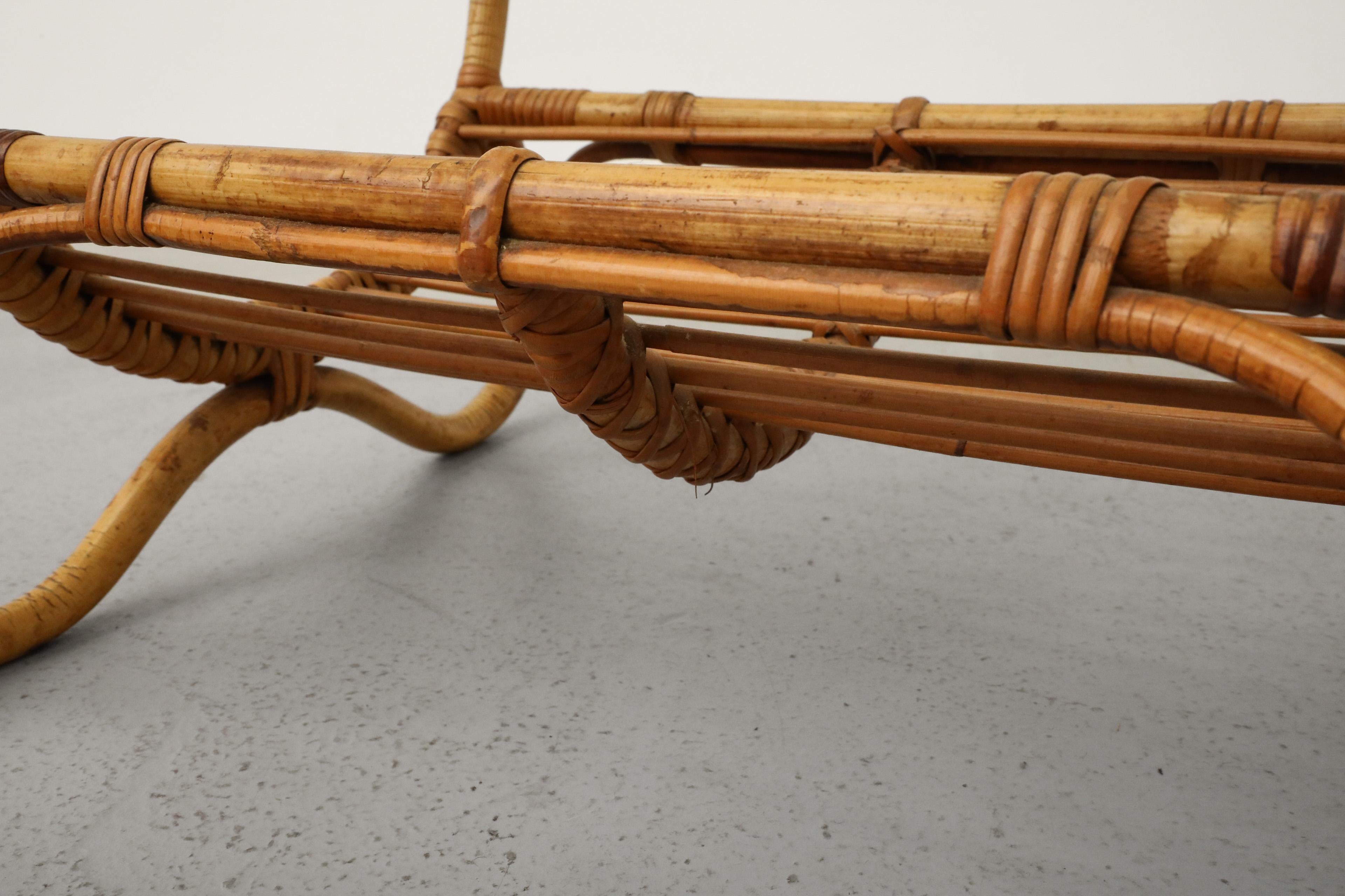 Table basse du milieu du siècle dernier en bambou et verre texturé de Rohe Noordwolde en vente 10