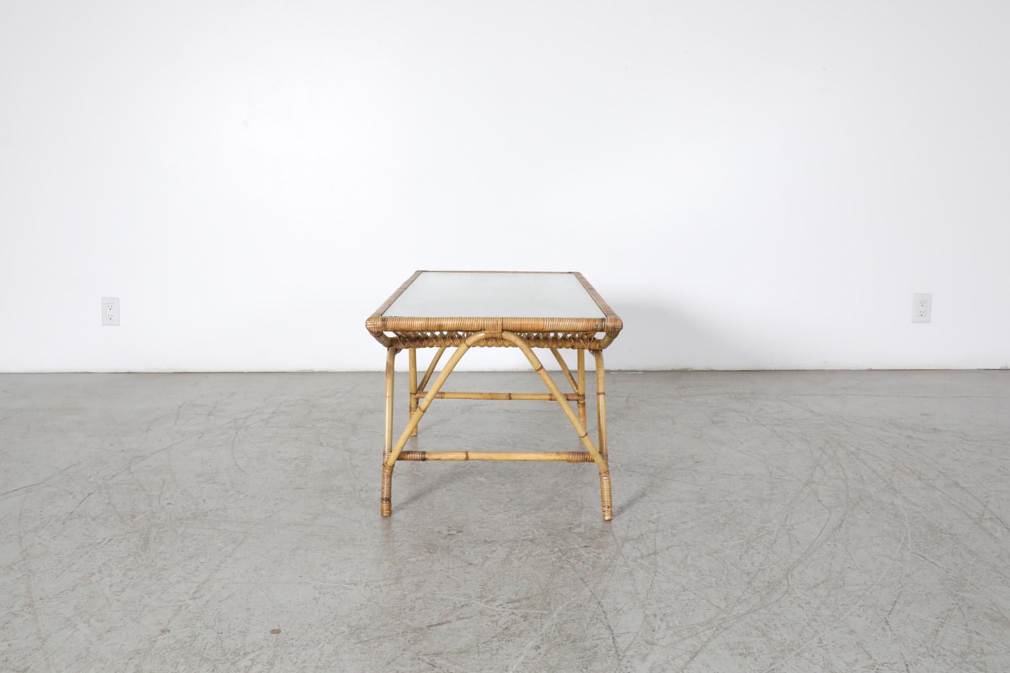Mid-Century Rectangular Bamboo and Textured Glass Coffee Table In Good Condition For Sale In Los Angeles, CA