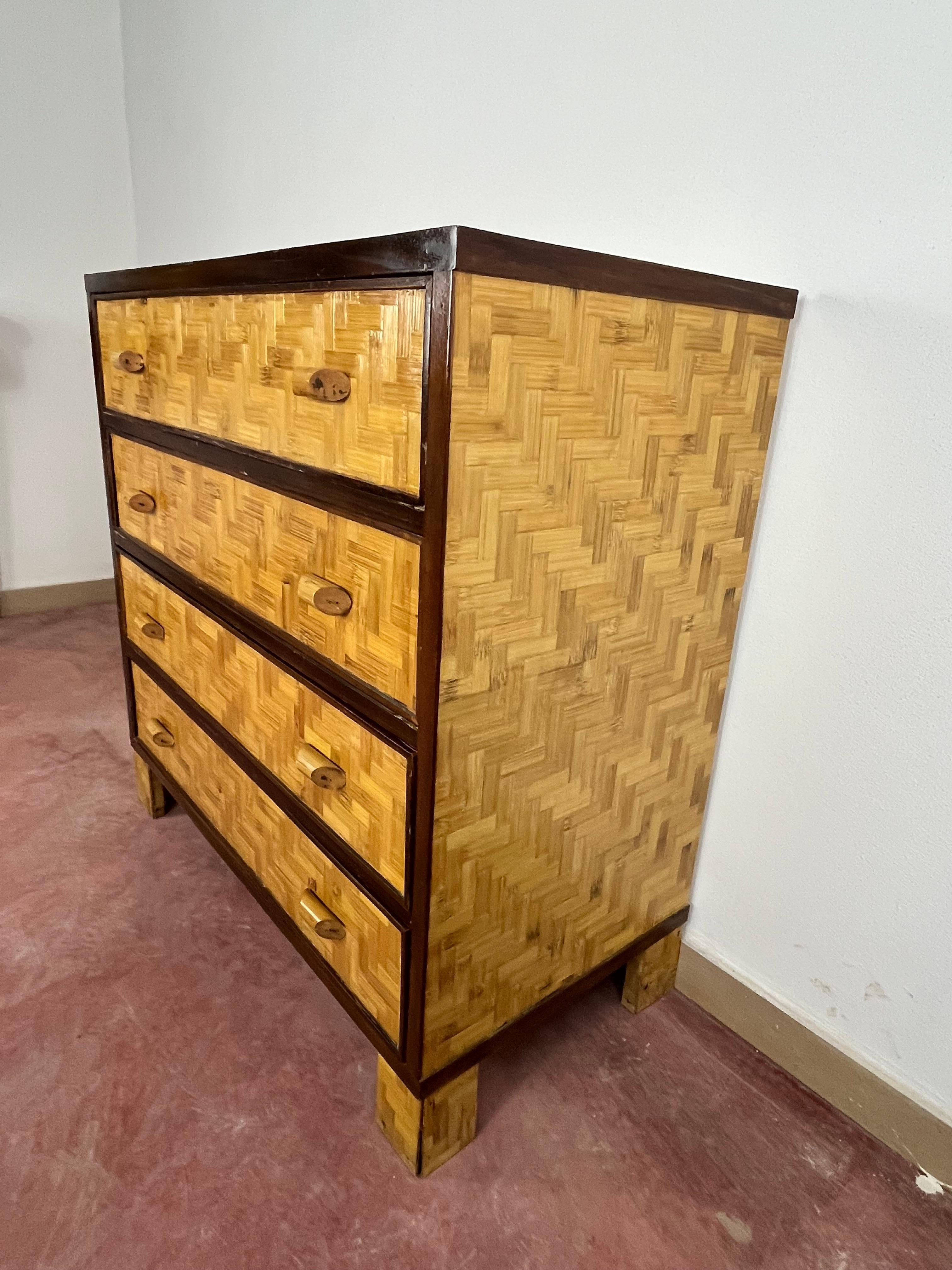 Cassettiera in bambù e vimini di metà secolo nello stile di Dal Vera, anni '60 in vendita 1