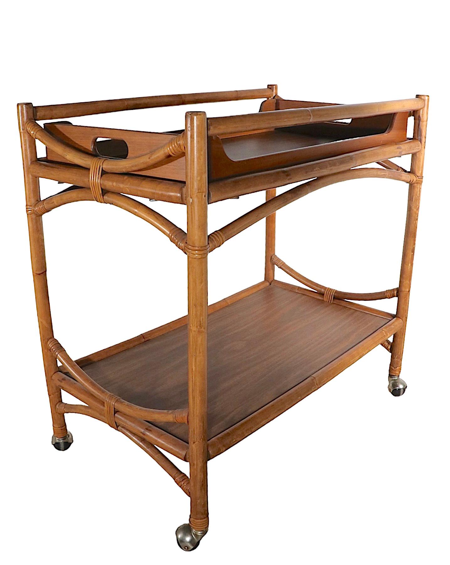 20th Century Mid-Century Bamboo Bar Serving Tea Cart with Removable Serving Tray, 1950/1960s For Sale
