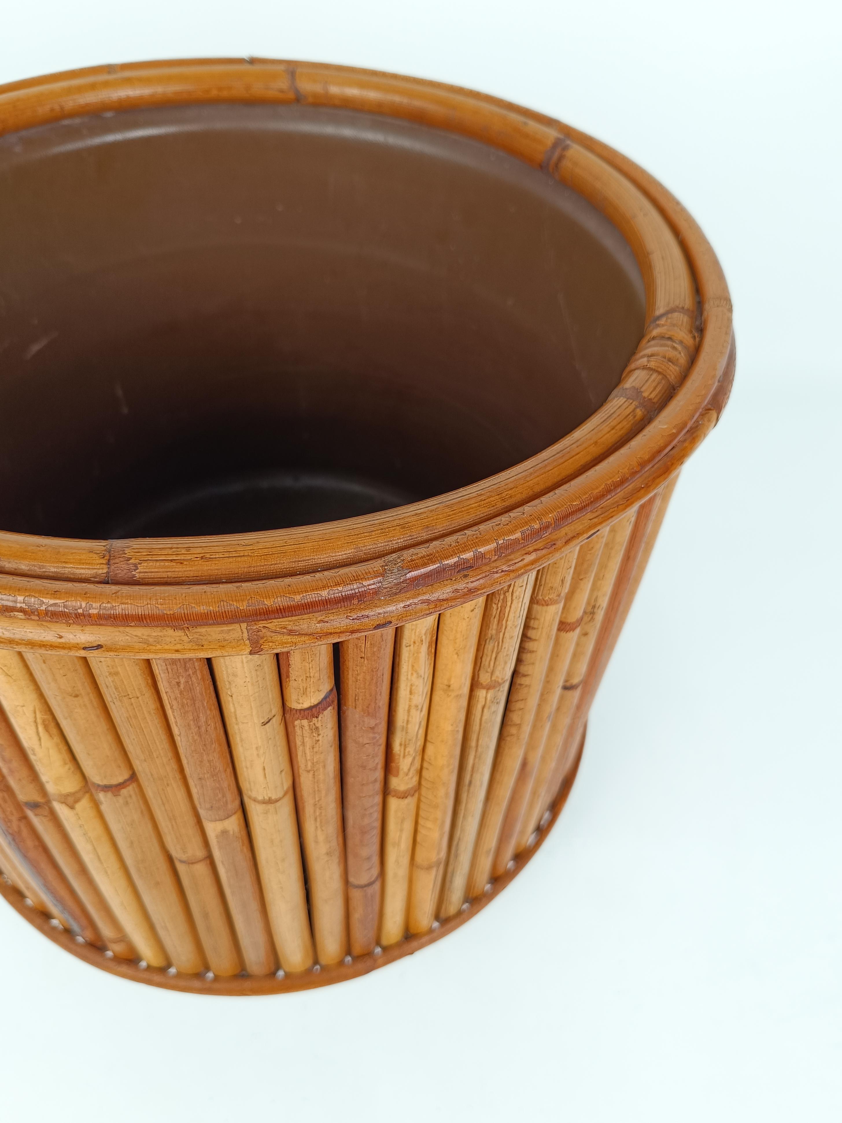 MId Century Bamboo, Cane and Rattan Cachepot Vase Plant Holder , Italy 1970s 8