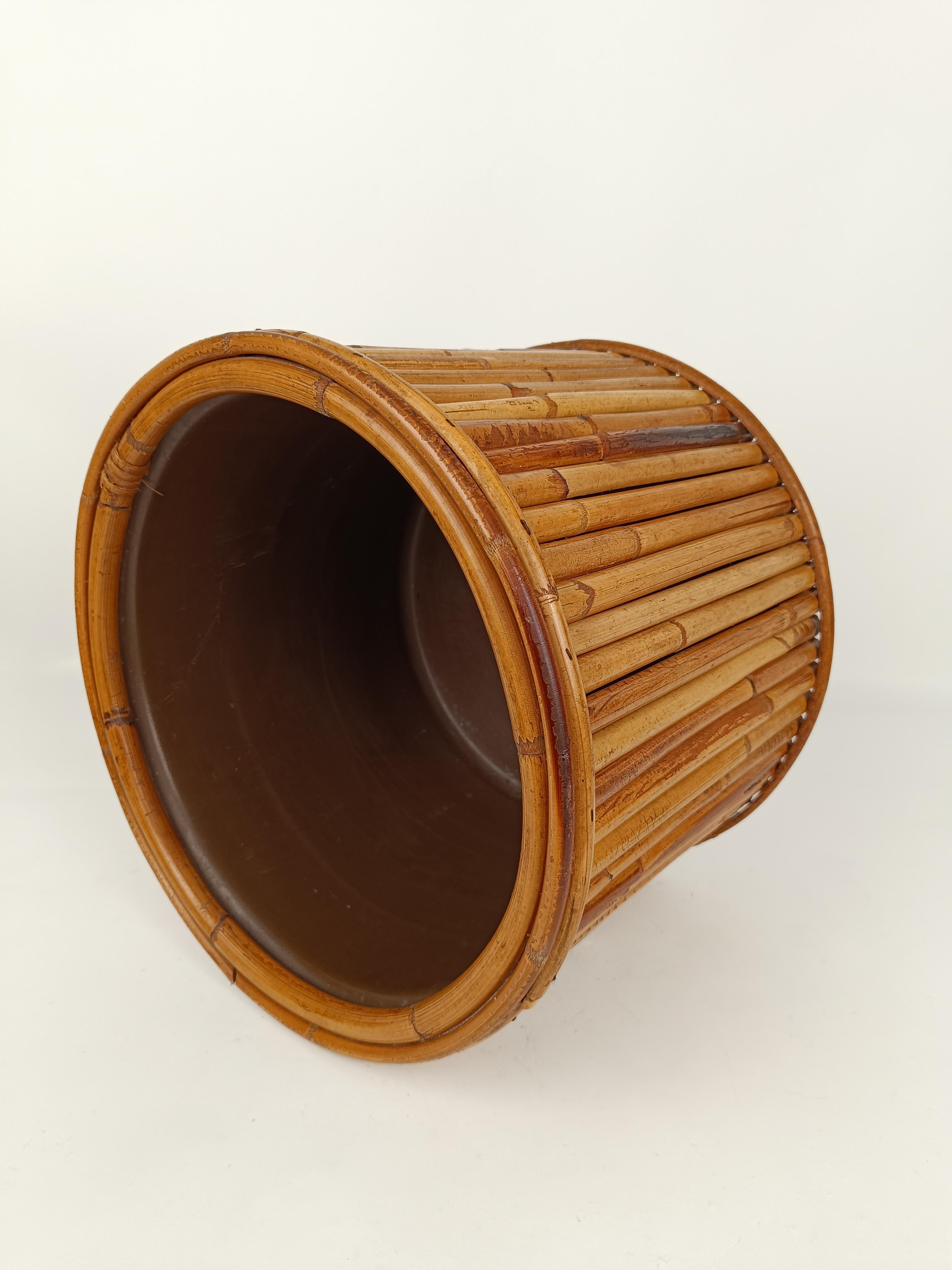 MId Century Bamboo, Cane and Rattan Cachepot Vase Plant Holder , Italy 1970s For Sale 3