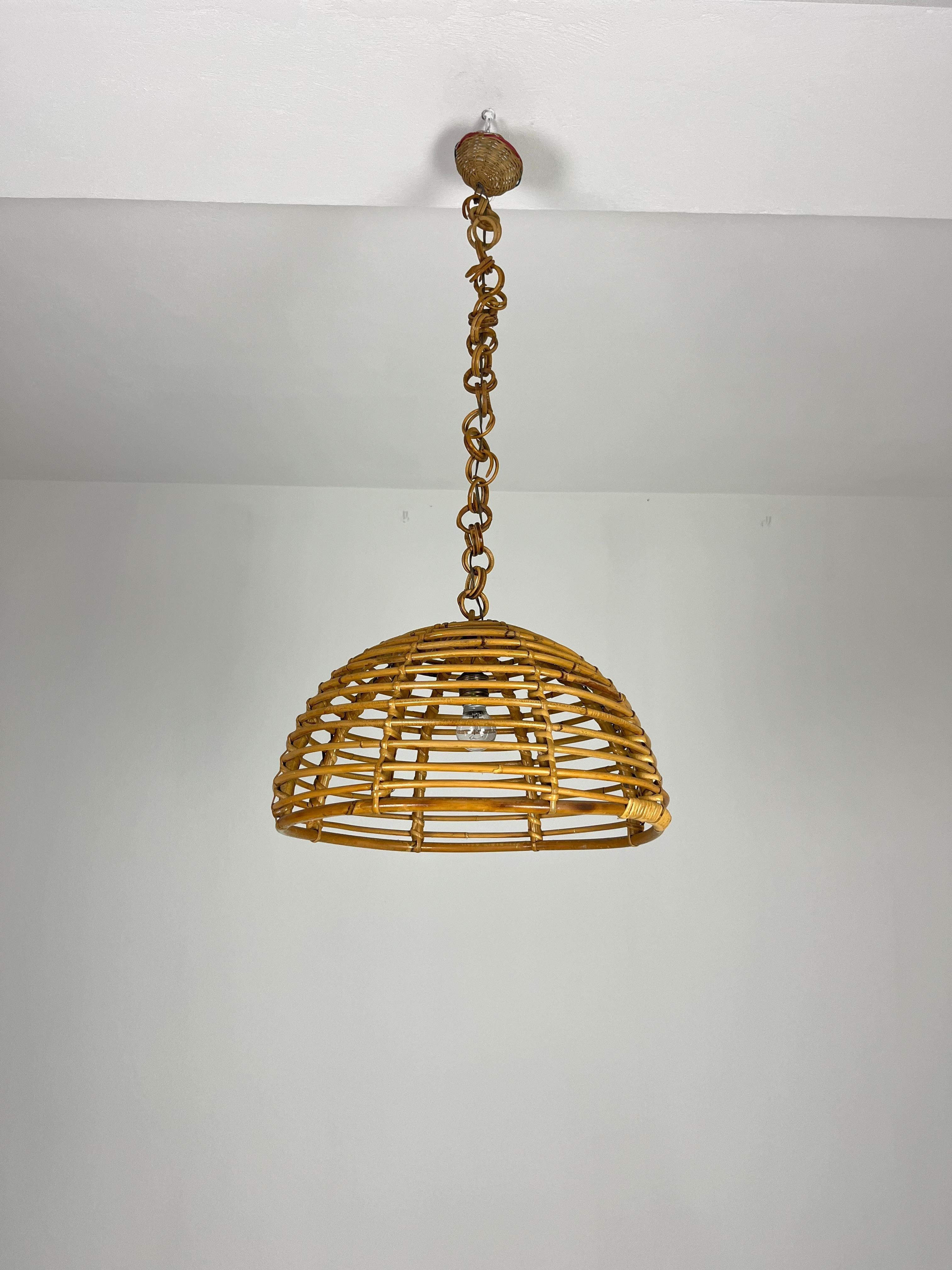 Mid-century Bamboo Chandelier Attributed to Vivai del Sud, 1960s In Good Condition For Sale In Palermo, IT