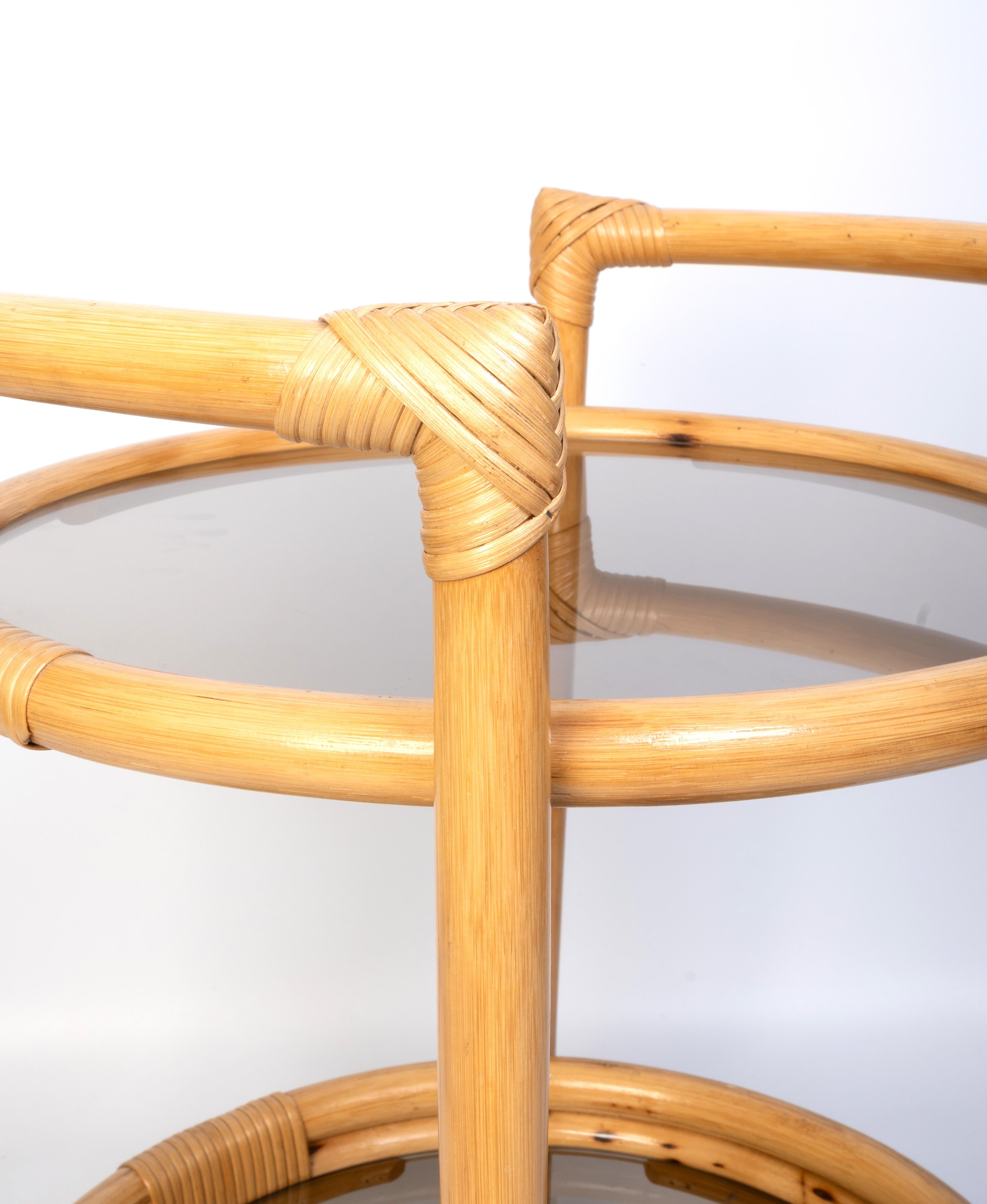 Bambou Table d'appoint circulaire en bambou, Italie, C.1960 en vente