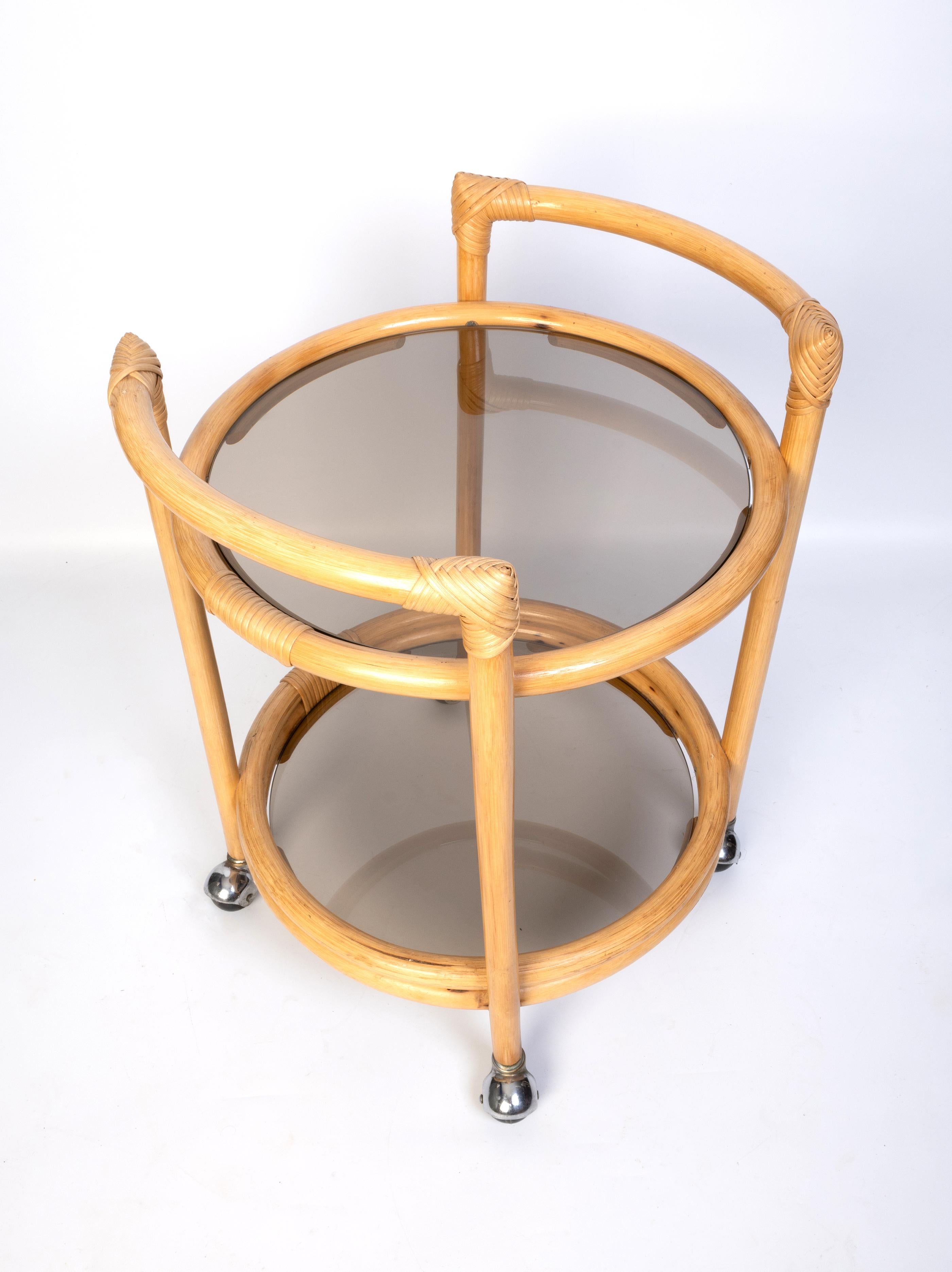 Table d'appoint circulaire en bambou, Italie, C.1960 en vente 2