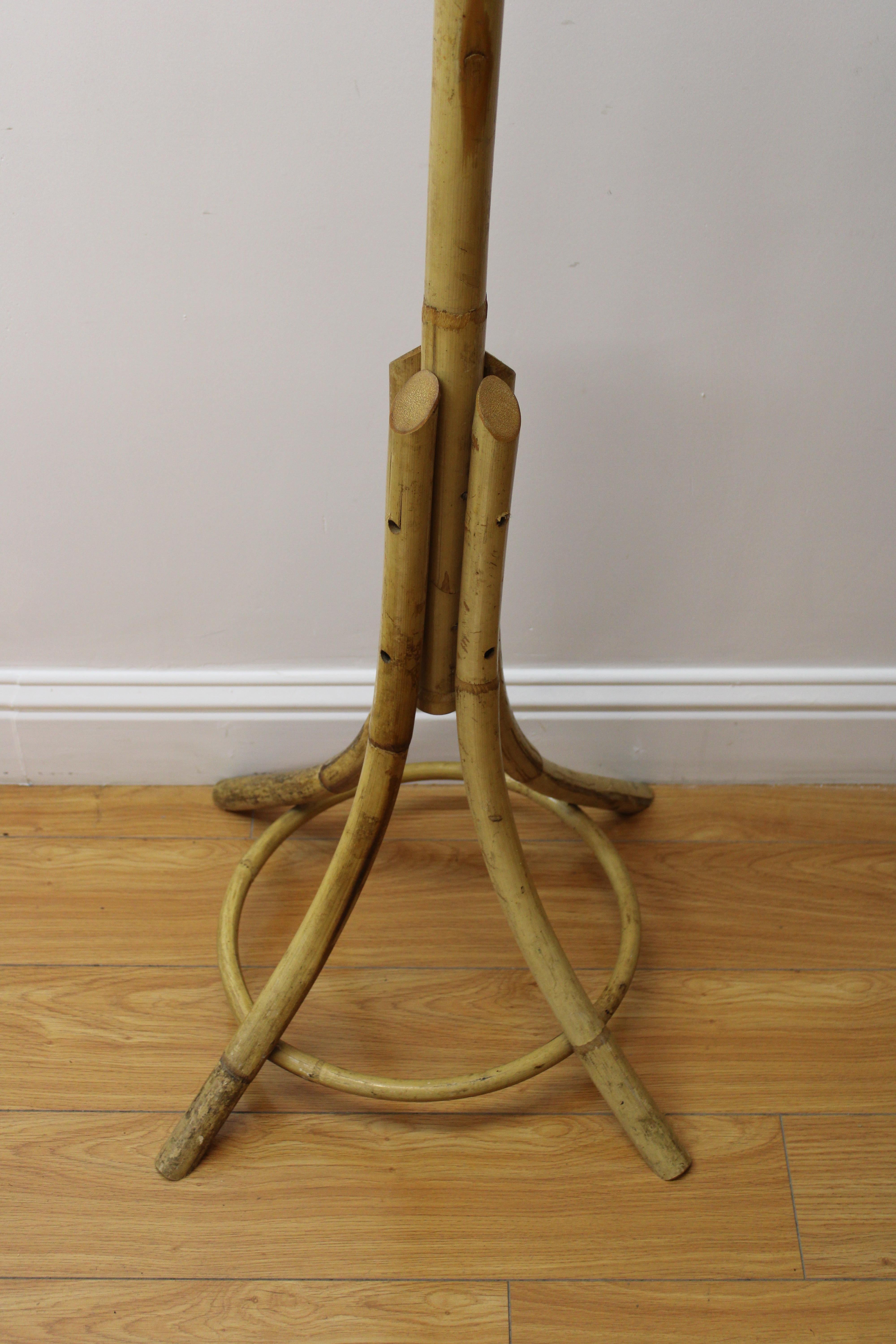 Mid Century Bamboo Coat Stand In Good Condition For Sale In San Francisco, CA