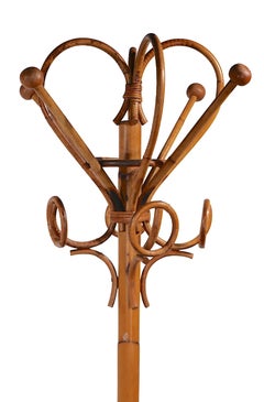 Perchero de bambú de mediados de siglo según Albini