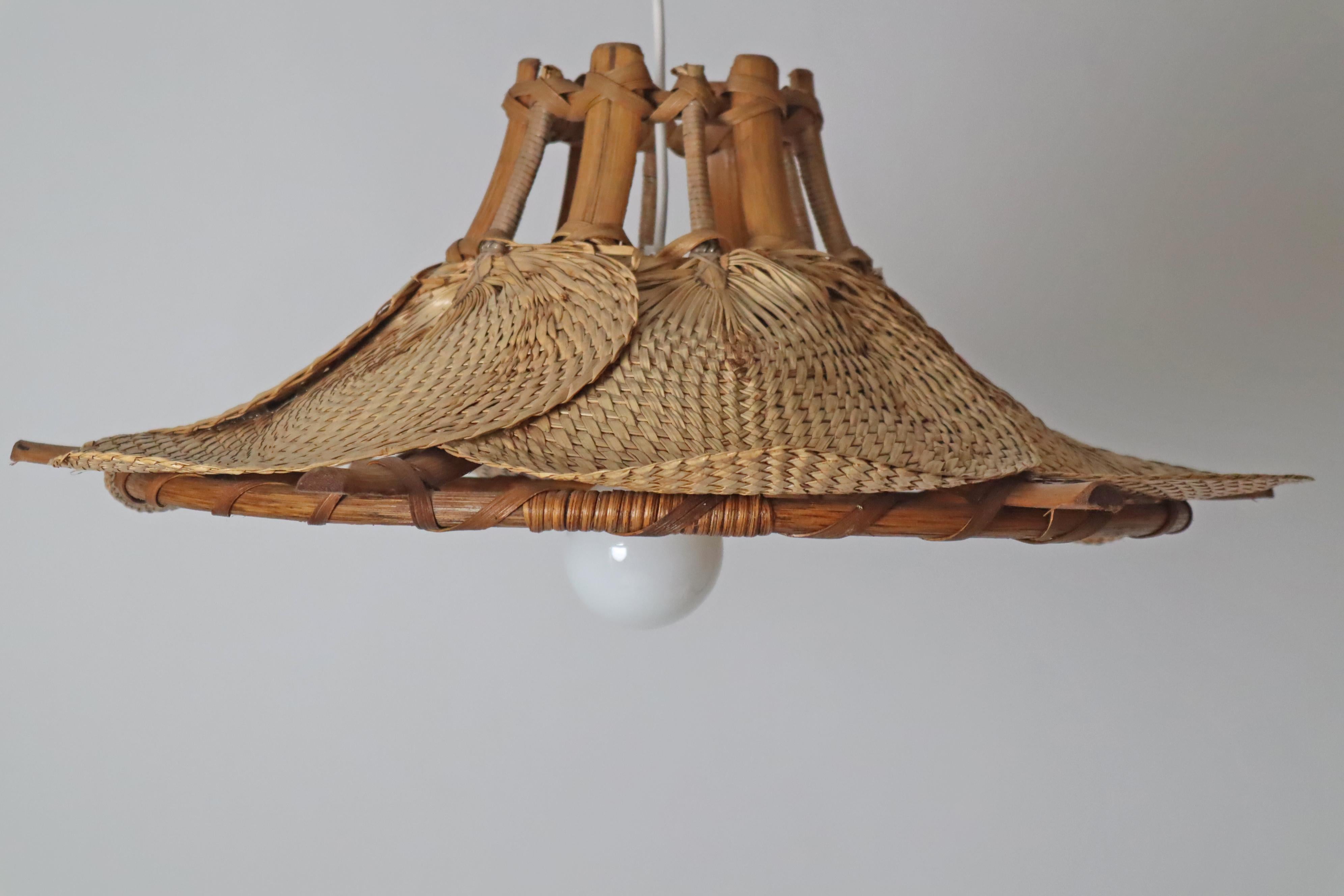 Lampada a ventaglio in bambù Uchiwa di metà secolo nello stile di Ingo Maurer in vendita 3