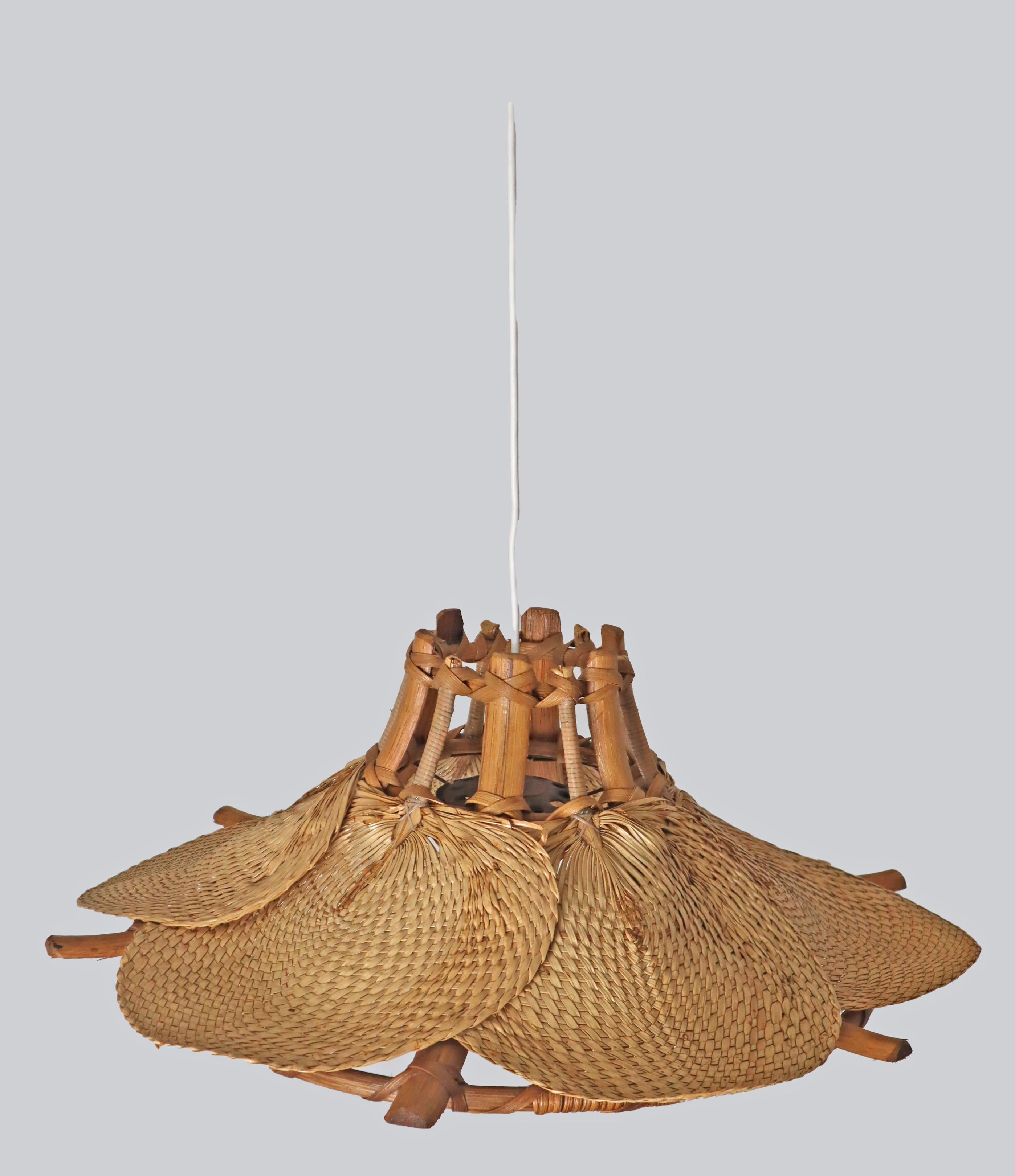 Lampada a ventaglio in bambù Uchiwa di metà secolo nello stile di Ingo Maurer in vendita 5