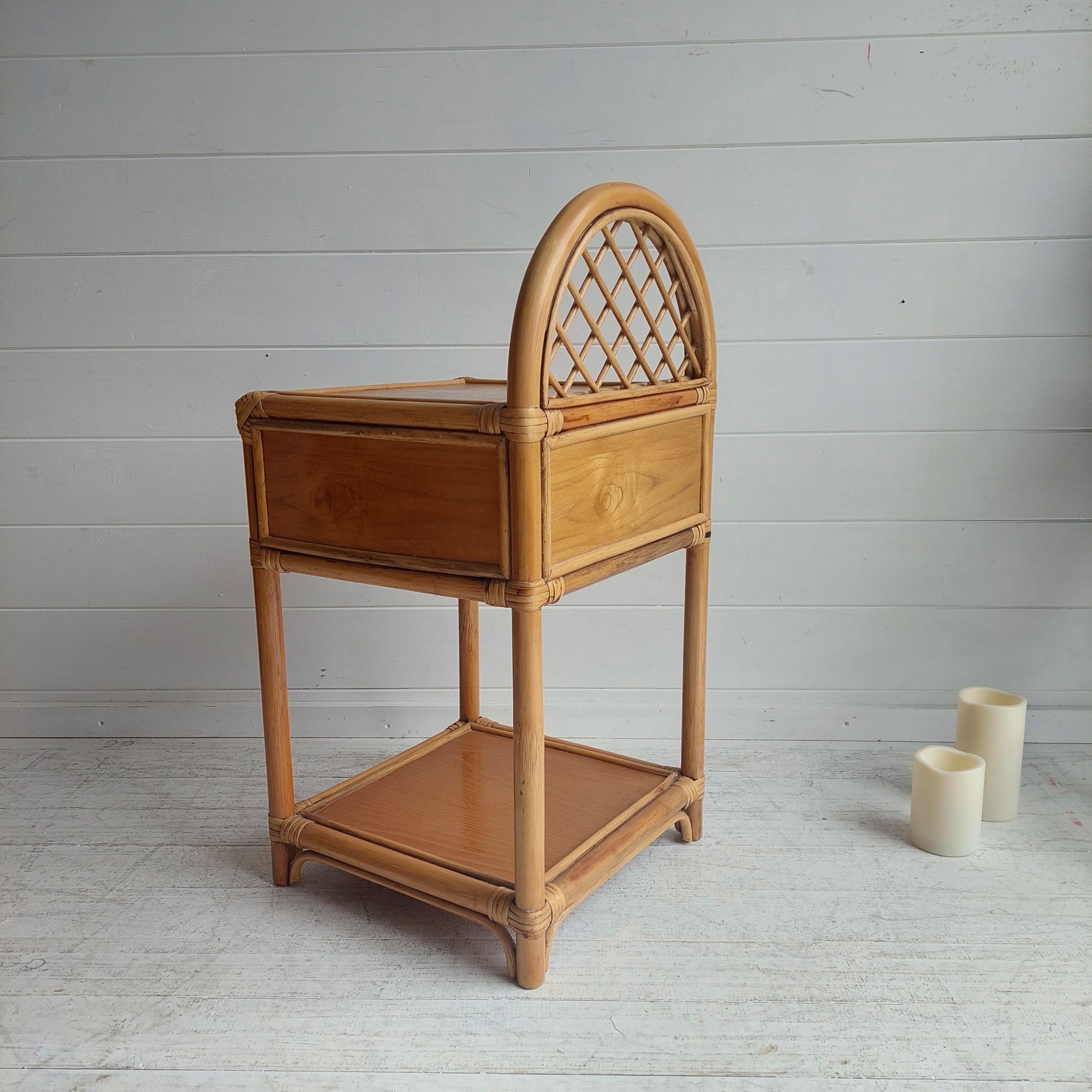 Mid Century Bamboo nightstand bedside table 70s  For Sale 1