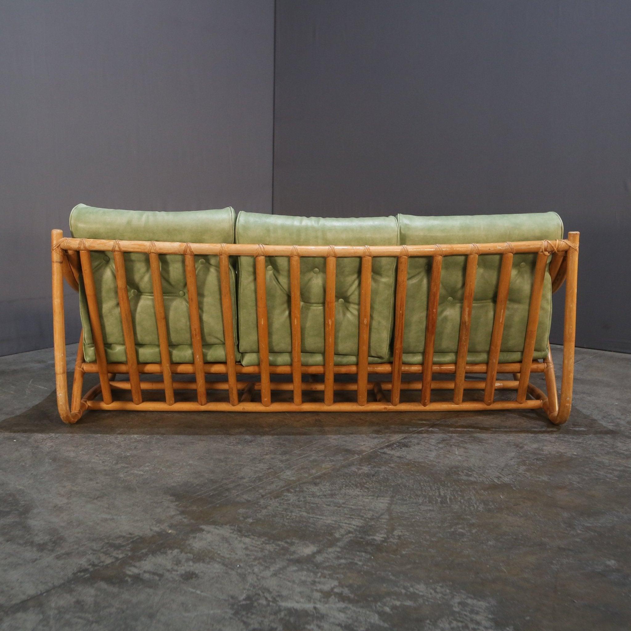 Bambus-Sofa aus der Mitte des Jahrhunderts von Angraves of Leicester (Moderne der Mitte des Jahrhunderts) im Angebot