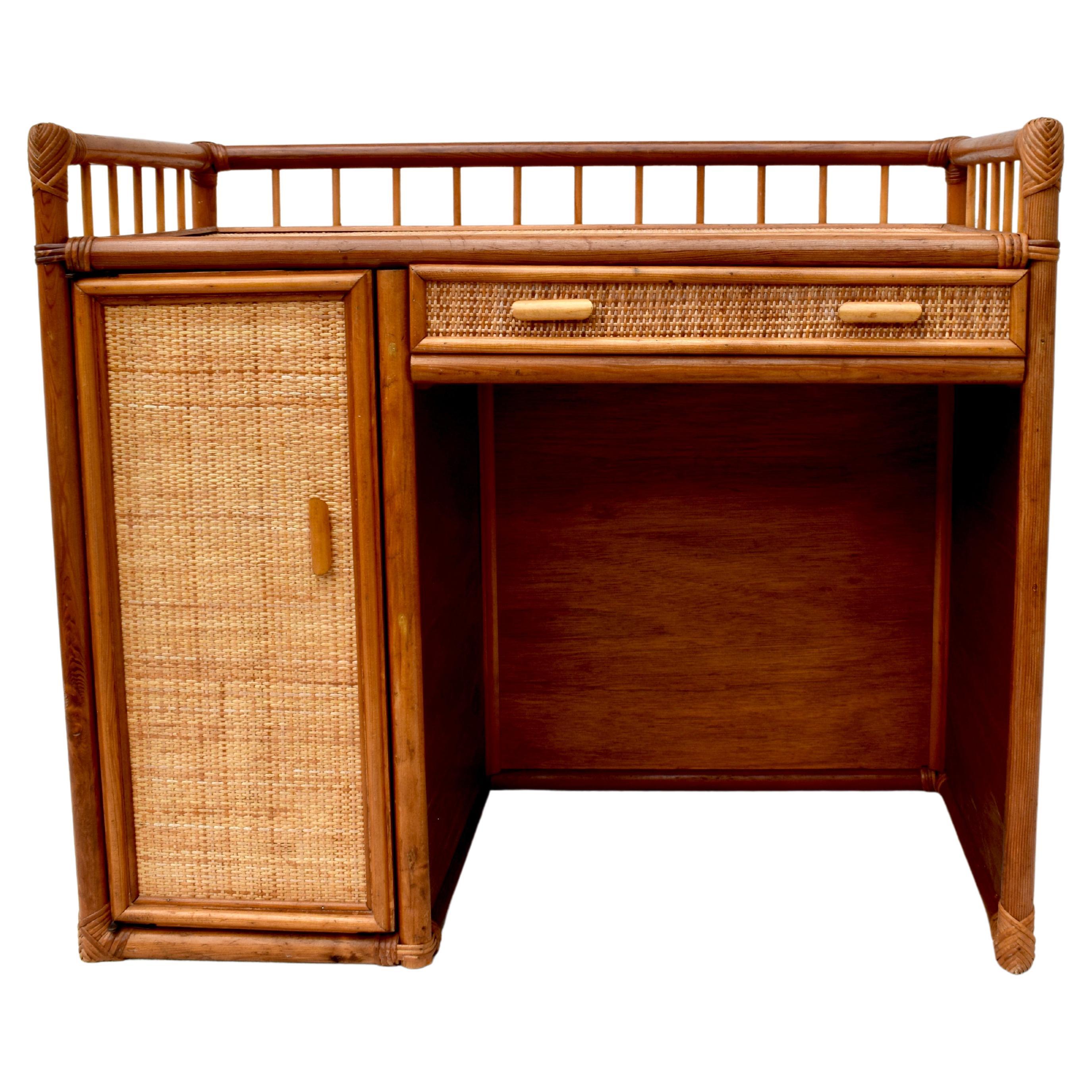 Mid-Century Bamboo, Wood and Rattan Writing Table Desk, Italy, 1970s