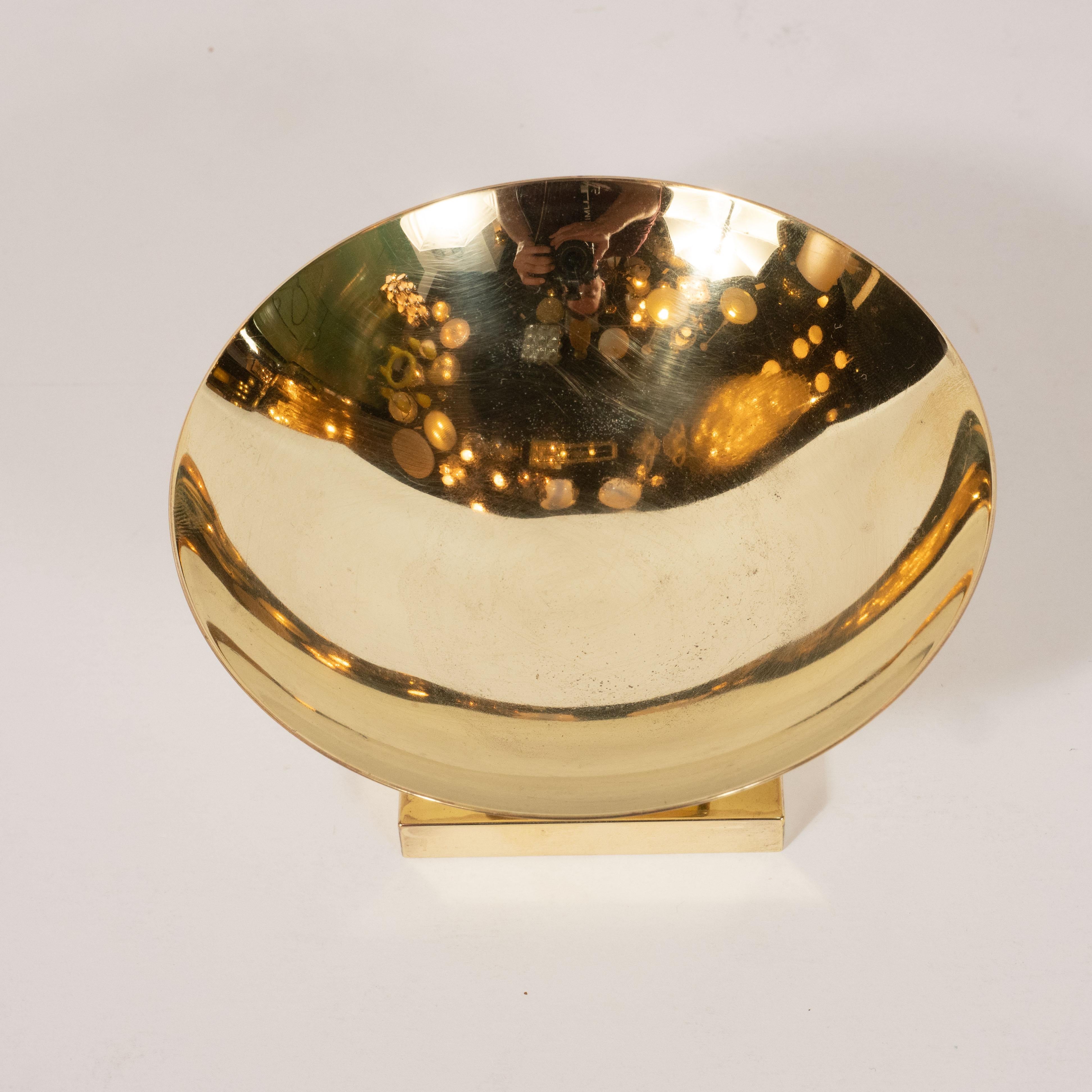 American Midcentury Banded Brass Dish by Tommi Parzinger for Dorlyn Silversmiths