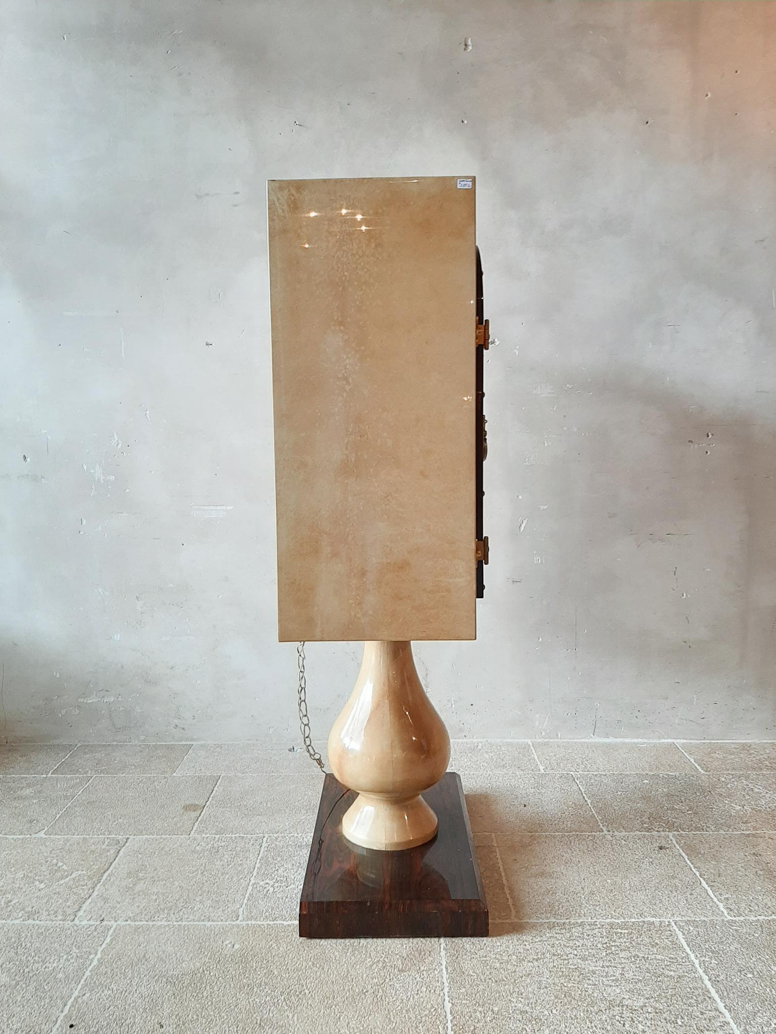 Barschrank aus der Mitte des Jahrhunderts von Aldo Tura aus Holz und Ziegenleder „Parchment“ 1950er Jahre im Angebot 7