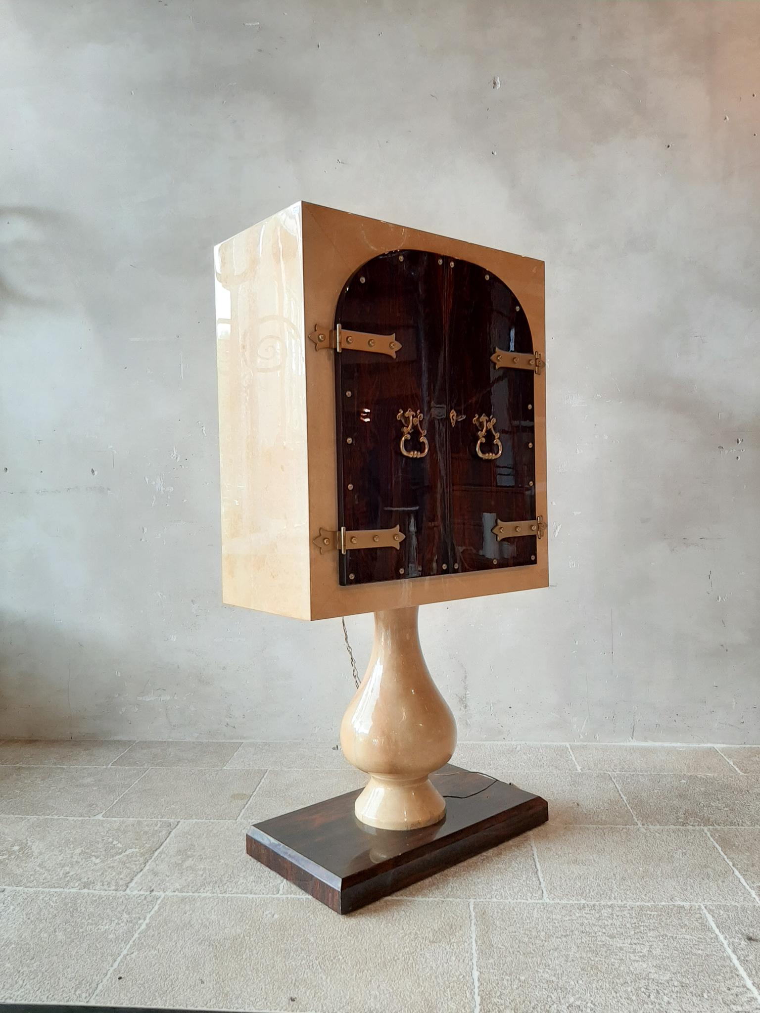 Barschrank aus der Mitte des Jahrhunderts von Aldo Tura aus Holz und Ziegenleder „Parchment“ 1950er Jahre im Angebot 8